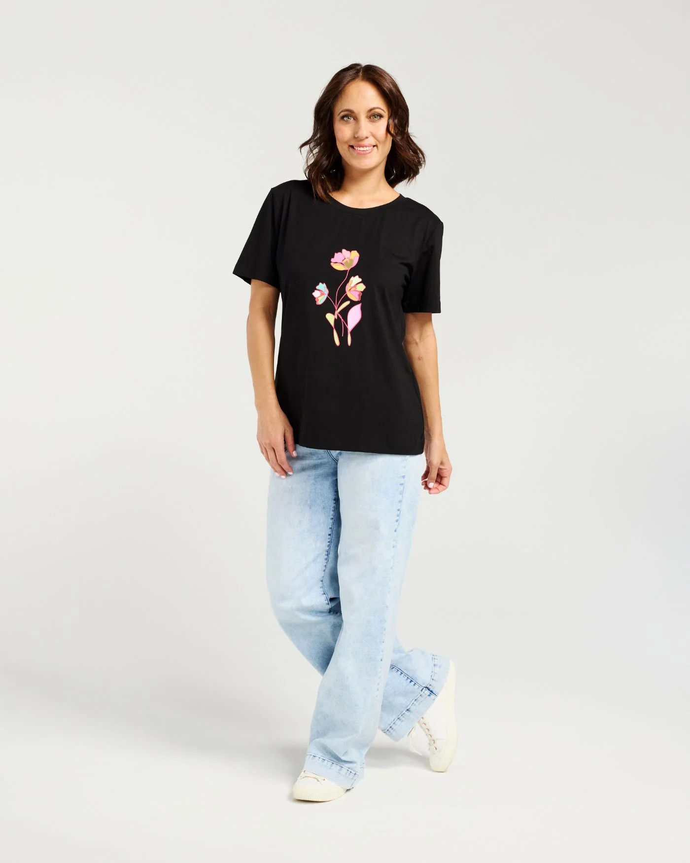ZC5091B Lara T-Shirt Black (8).jpg