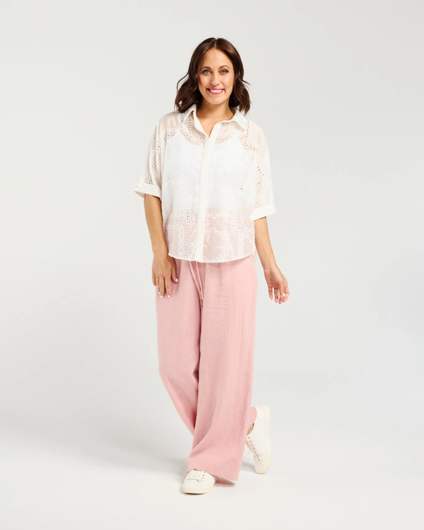 Z5027-1 Clara Shirt White Jasmine (3).jpg