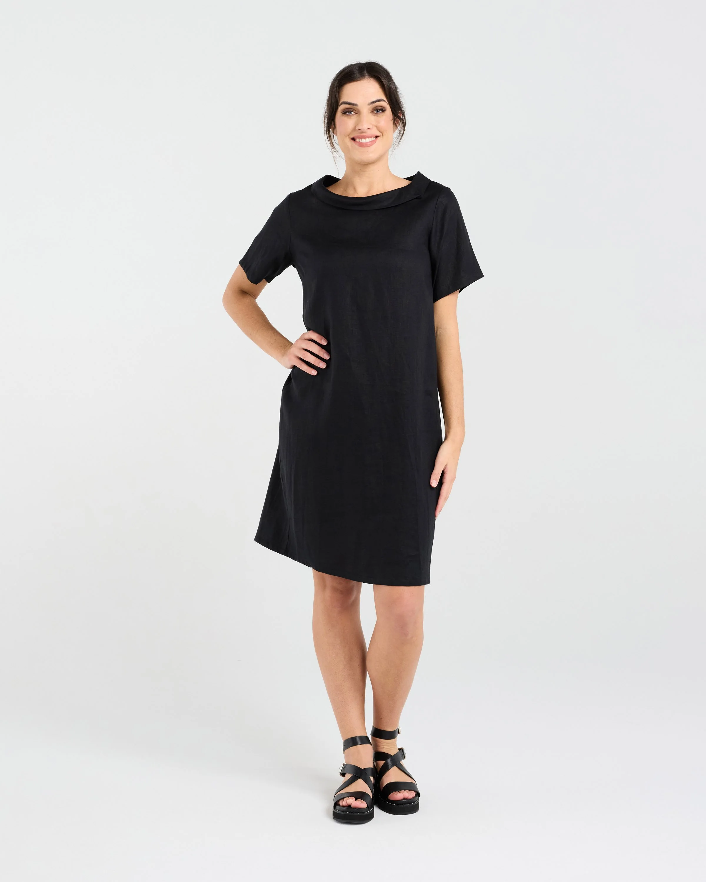 Blackstone Natacha Linen Button Back Dress