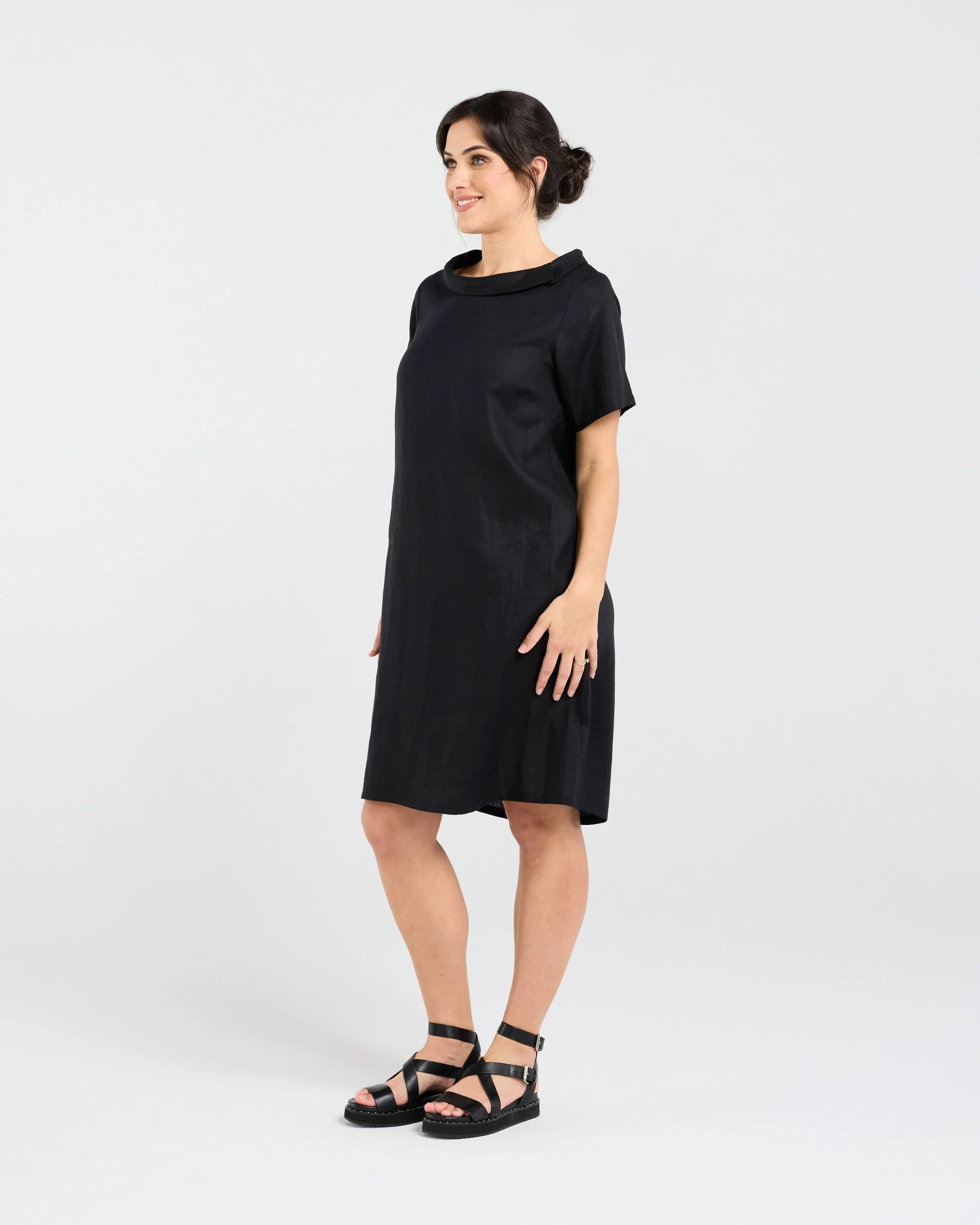 Blackstone Natacha Linen Button Back Dress
