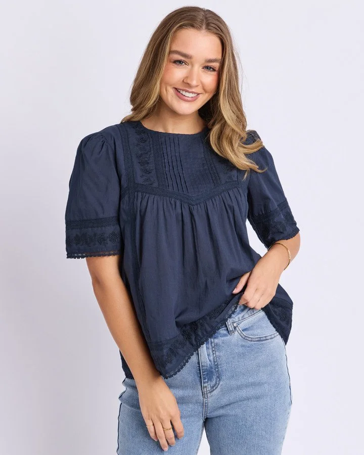 Foxwood Juna Top