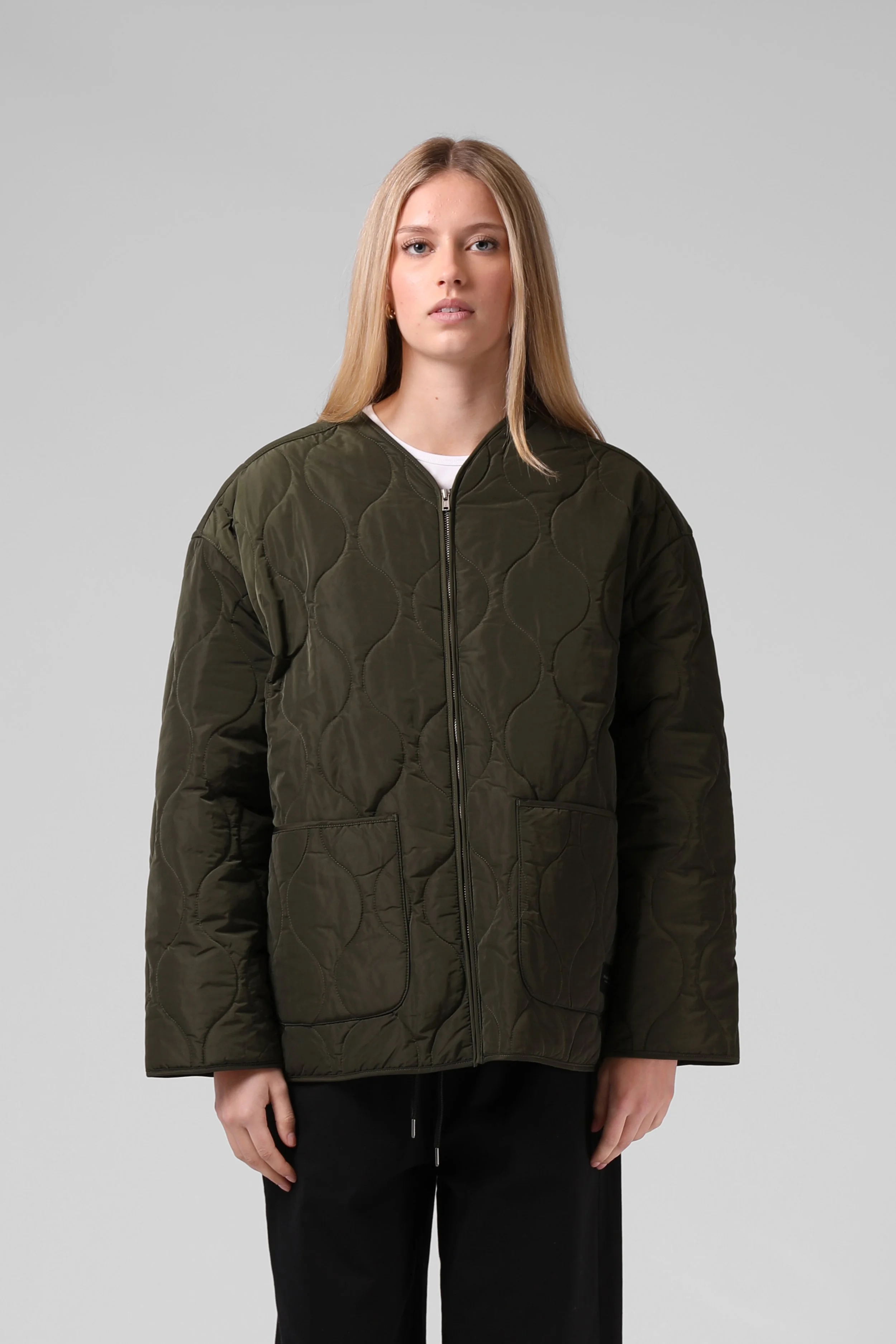 26AG274B RPM QUILTED OS JACKET ARMY.jpg