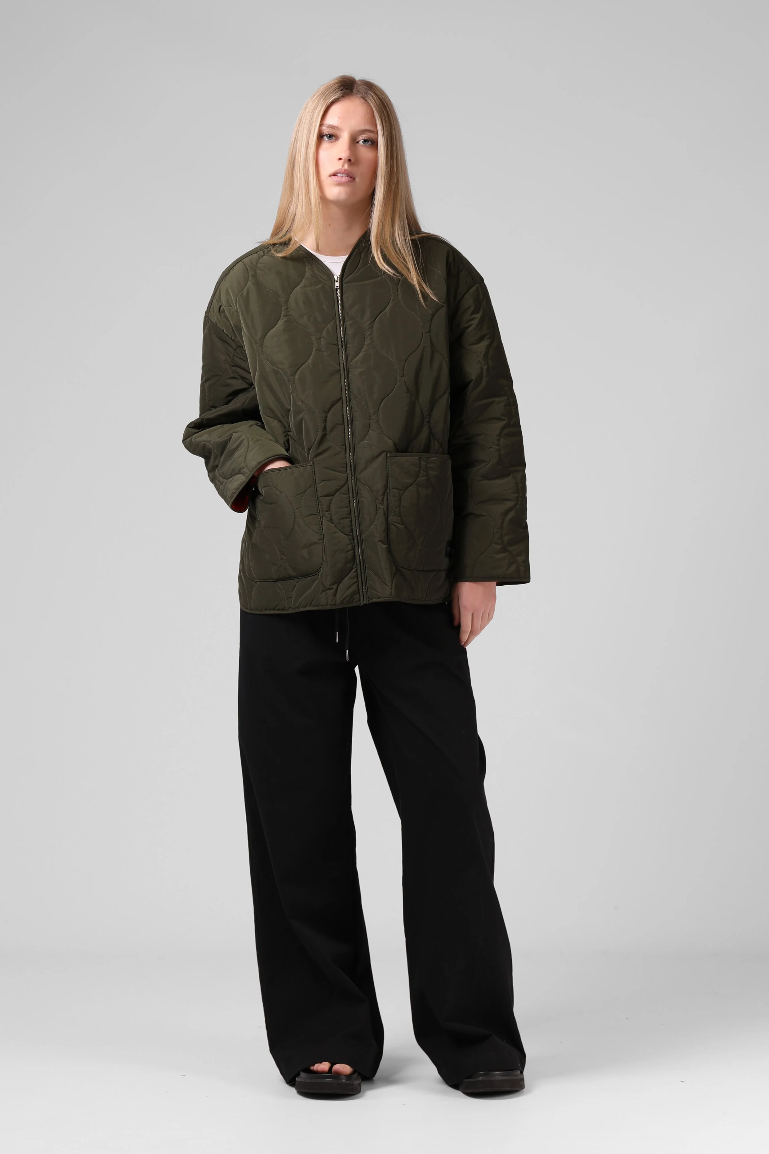 26AG274B RPM QUILTED OS JACKET ARMY-2.jpg