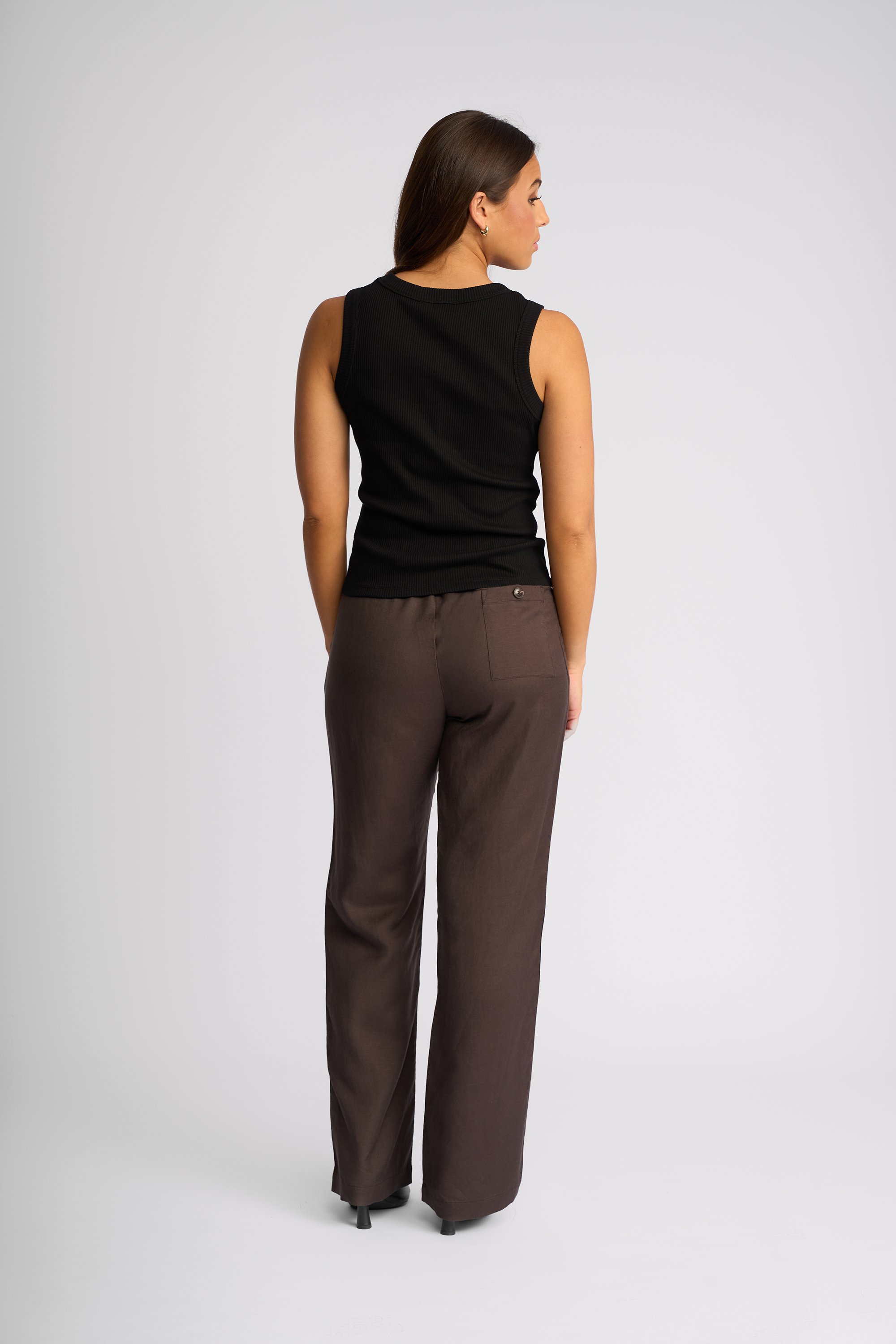 knewe-k3042-true-tank-black-(4).jpg