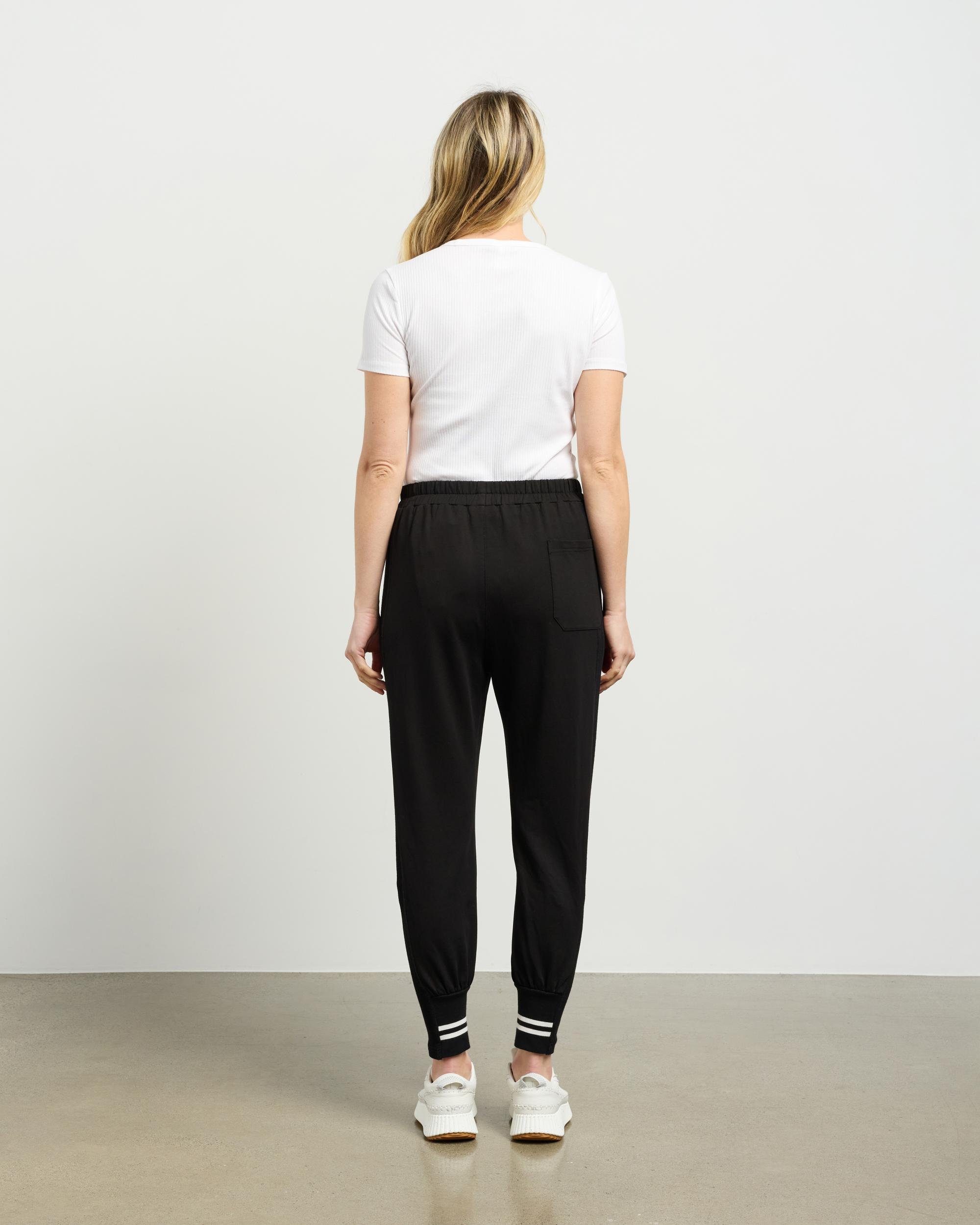 Et Alia Madox Pant