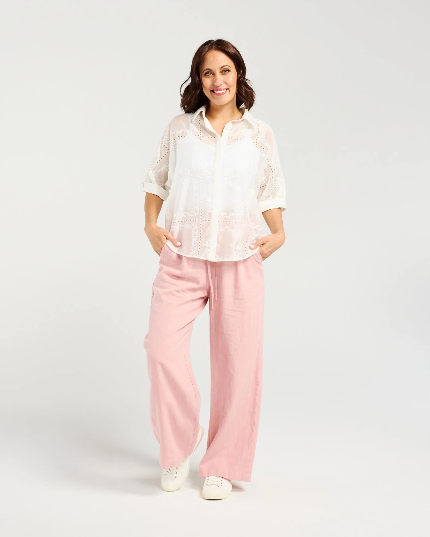 Z5027-1 Clara Shirt White Jasmine (2).jpg