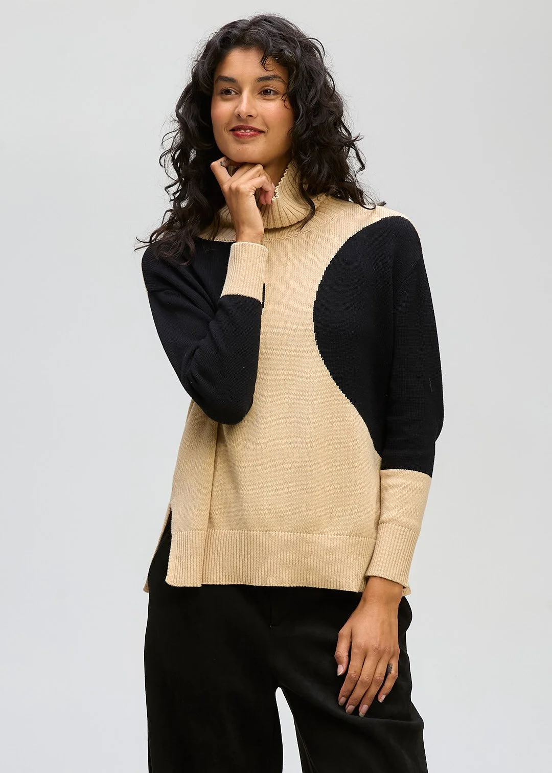 LD + Co Spot On Roll Neck