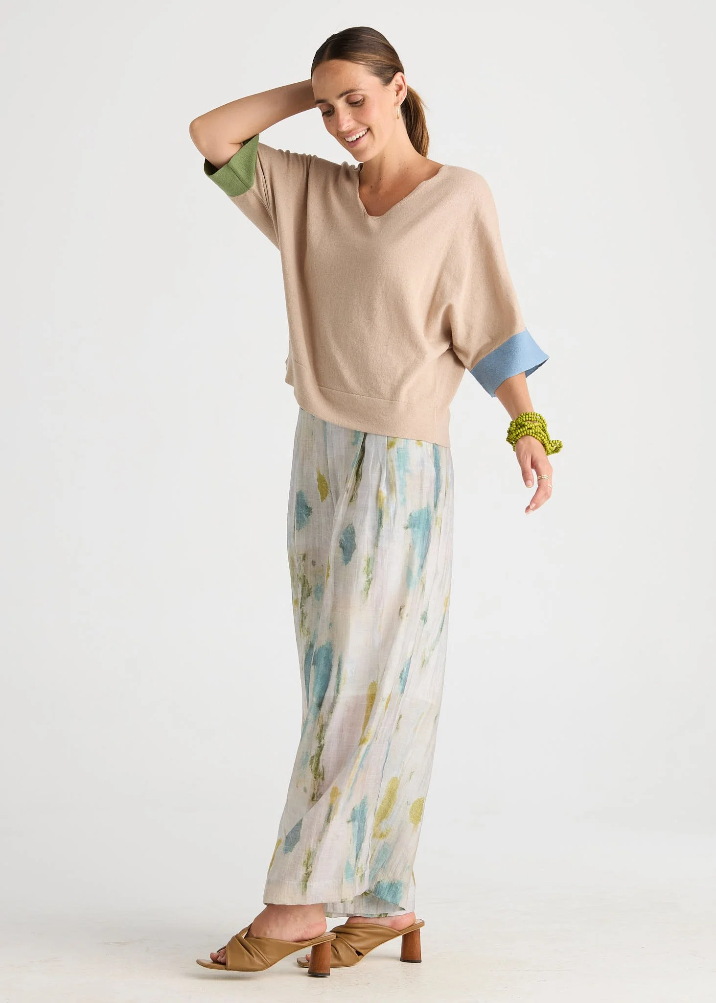 LC8861 NATURAL Contrast Cuff Top