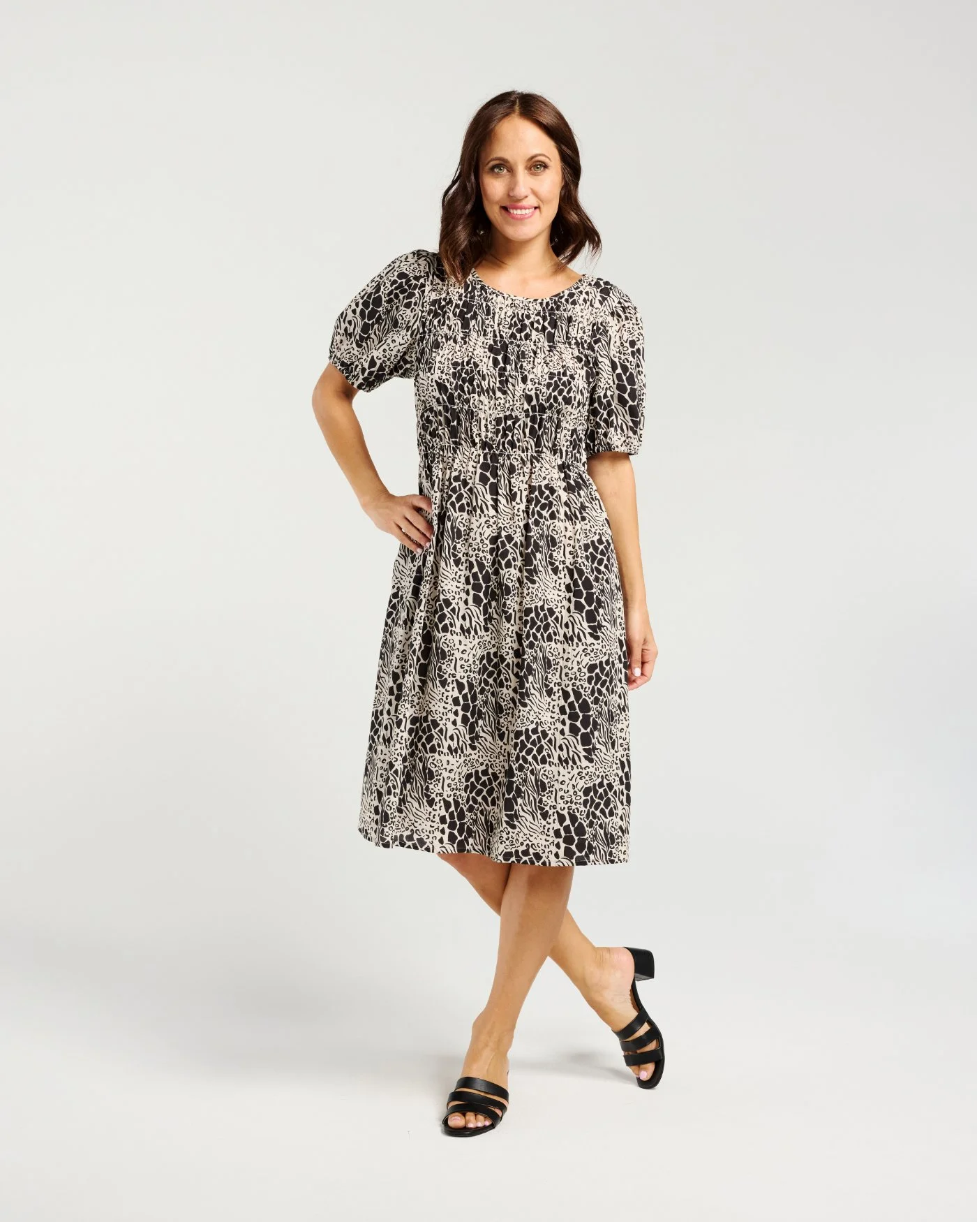 Z5043-1 Sienna Dress Animal (4).jpg
