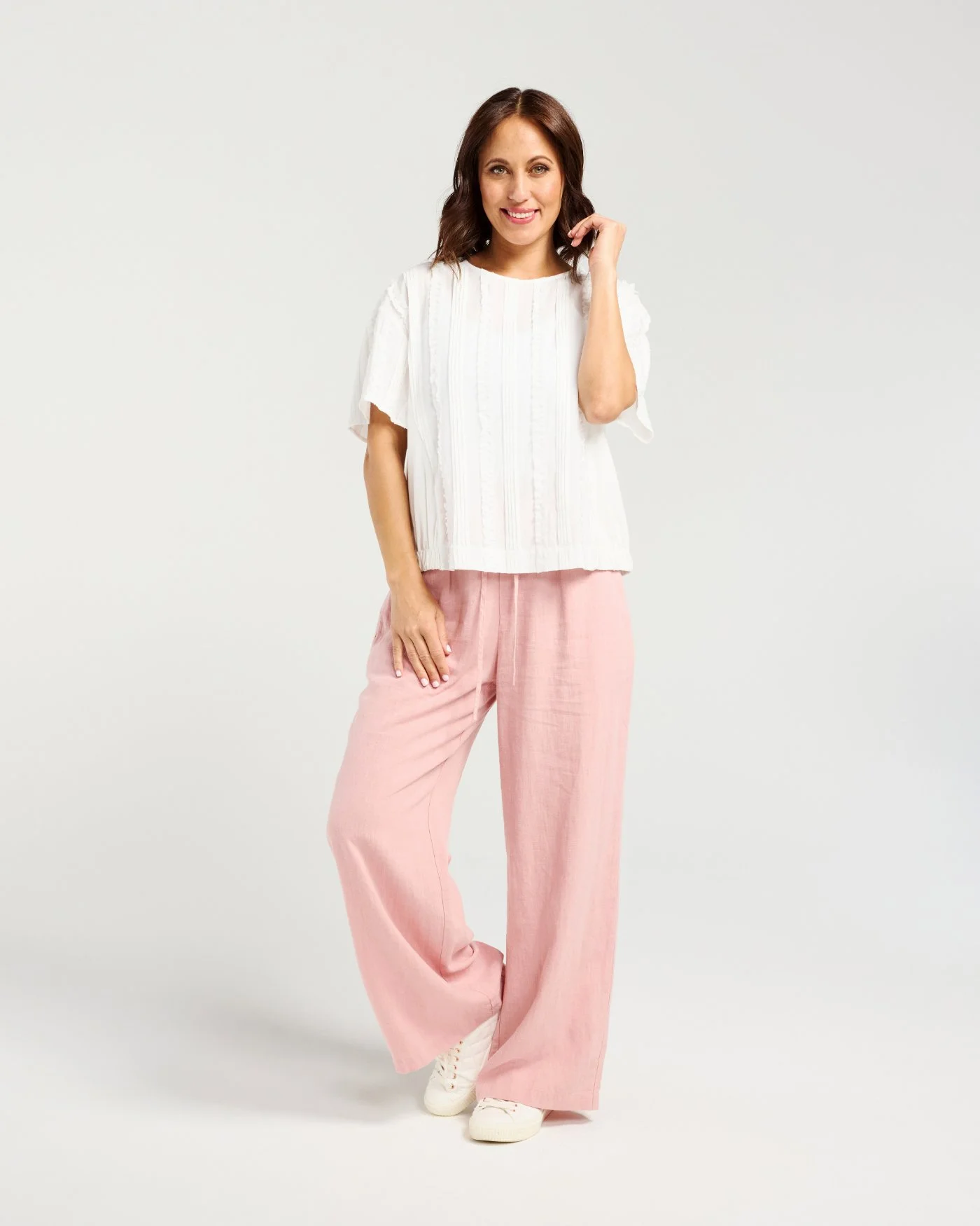 Z5013A Faye Top White (2).jpg