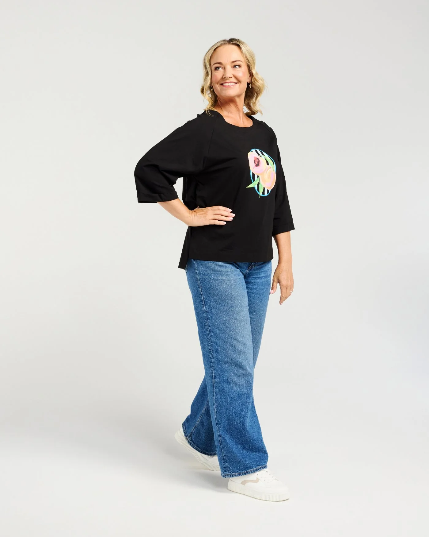 ZC5090B Kate T-Shirt Black (5).jpg