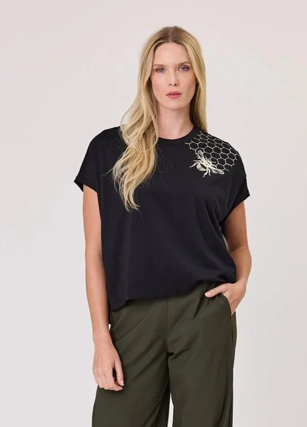 Duo Esther Tee