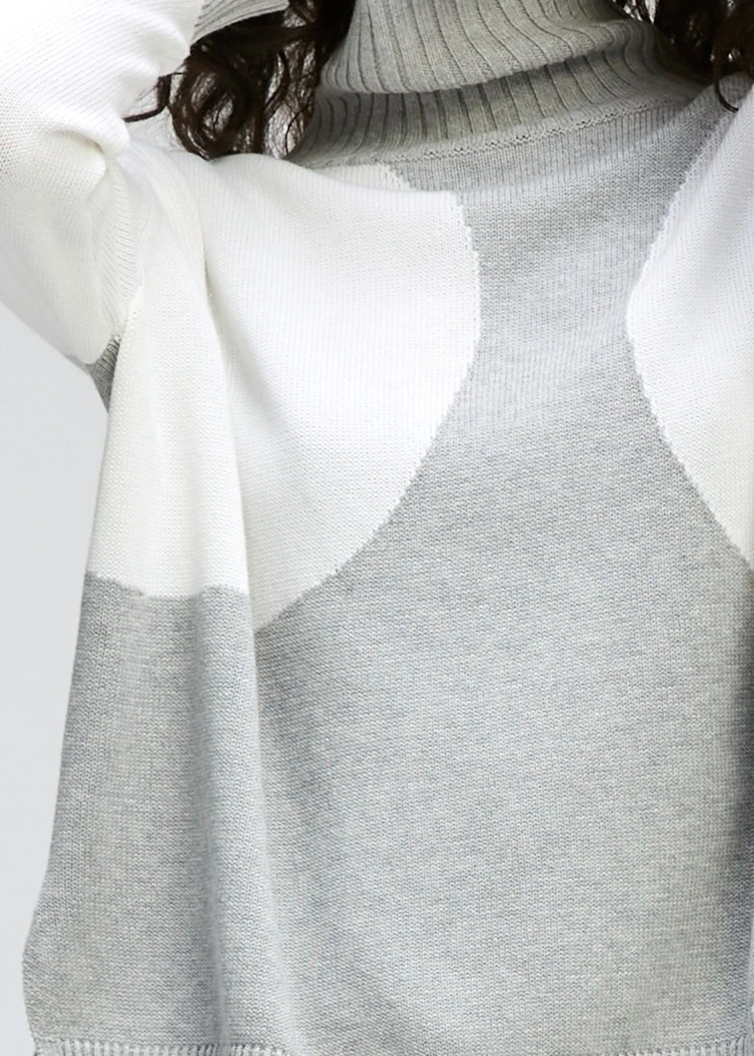 LD + Co Spot On Roll Neck