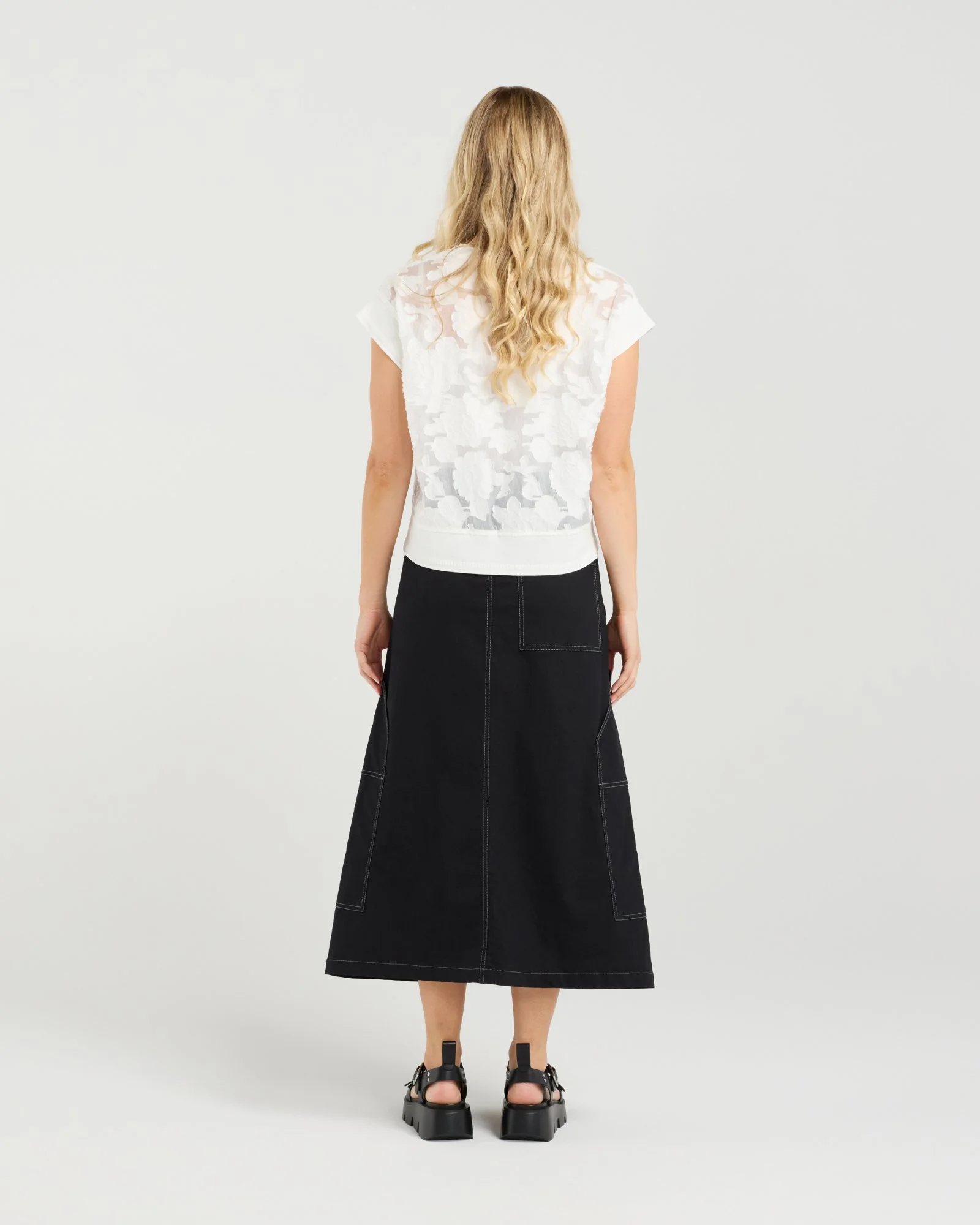 EA9006A Sierra Top Ivory Florals (5).jpg