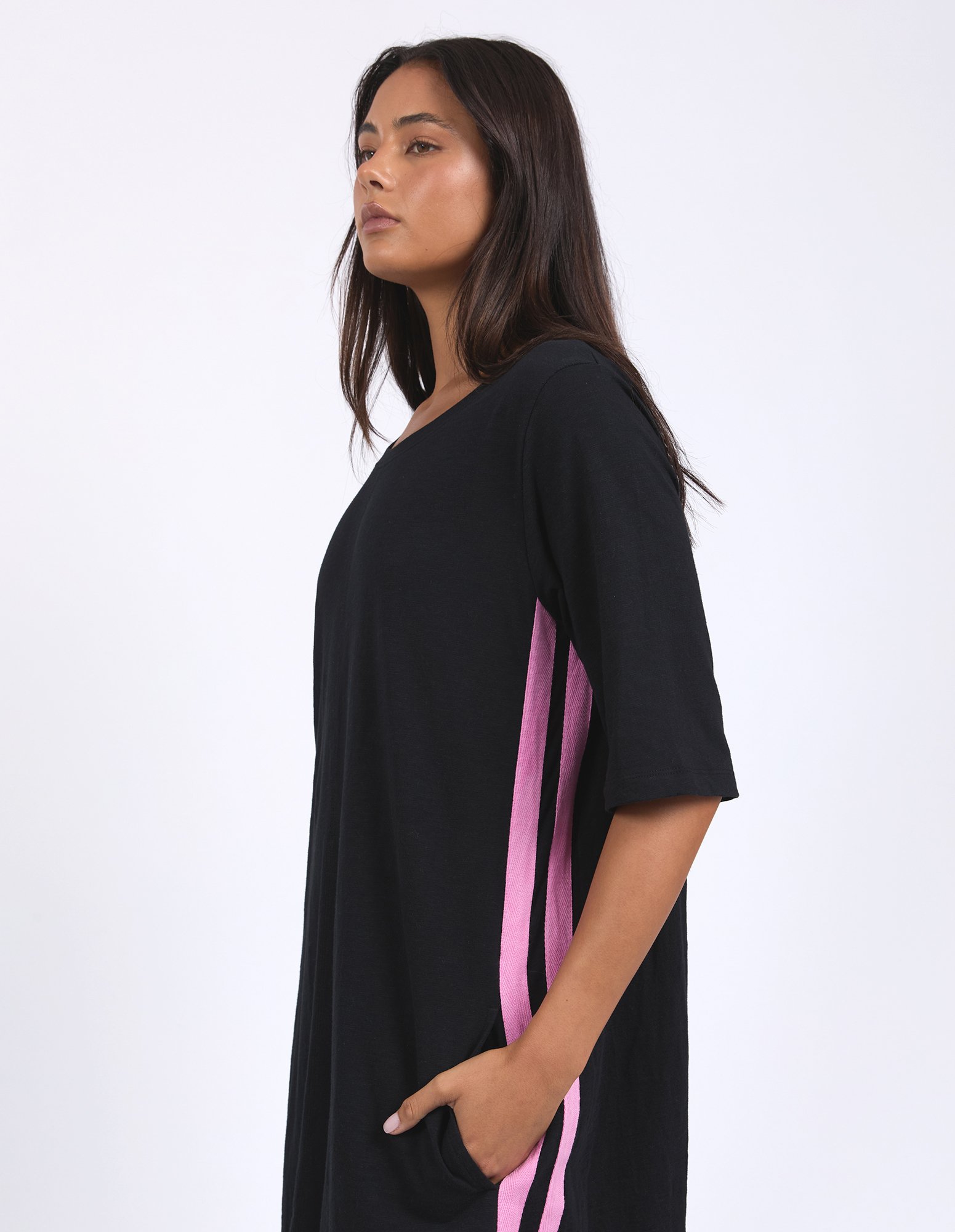 5553123.BLK_4.jpg