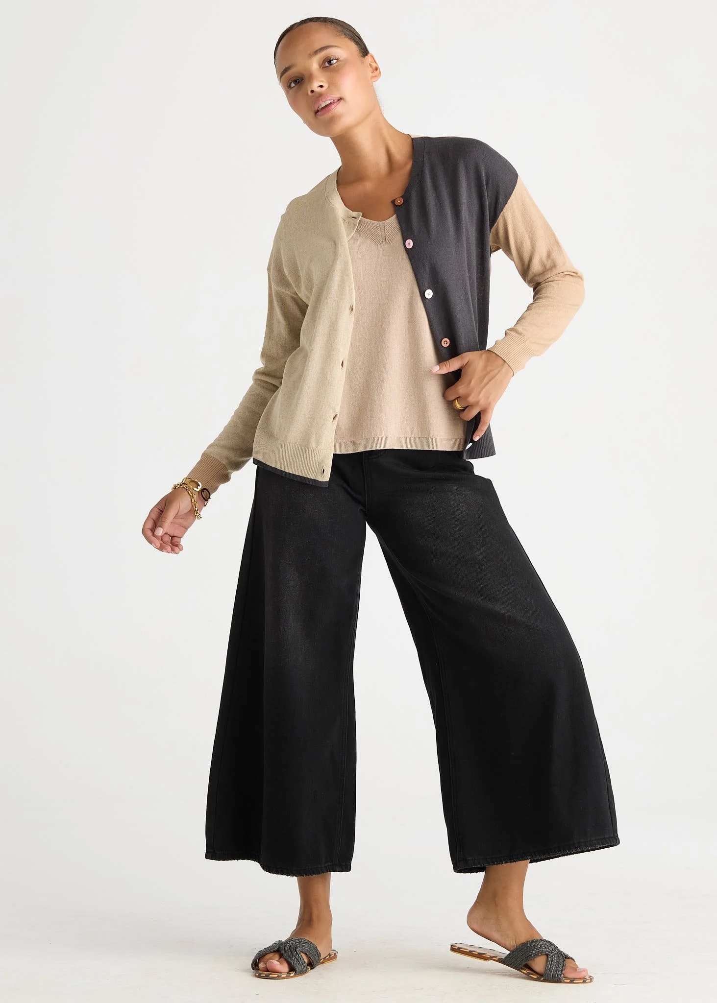 LC8869 NATURAL Colour Block Cardi