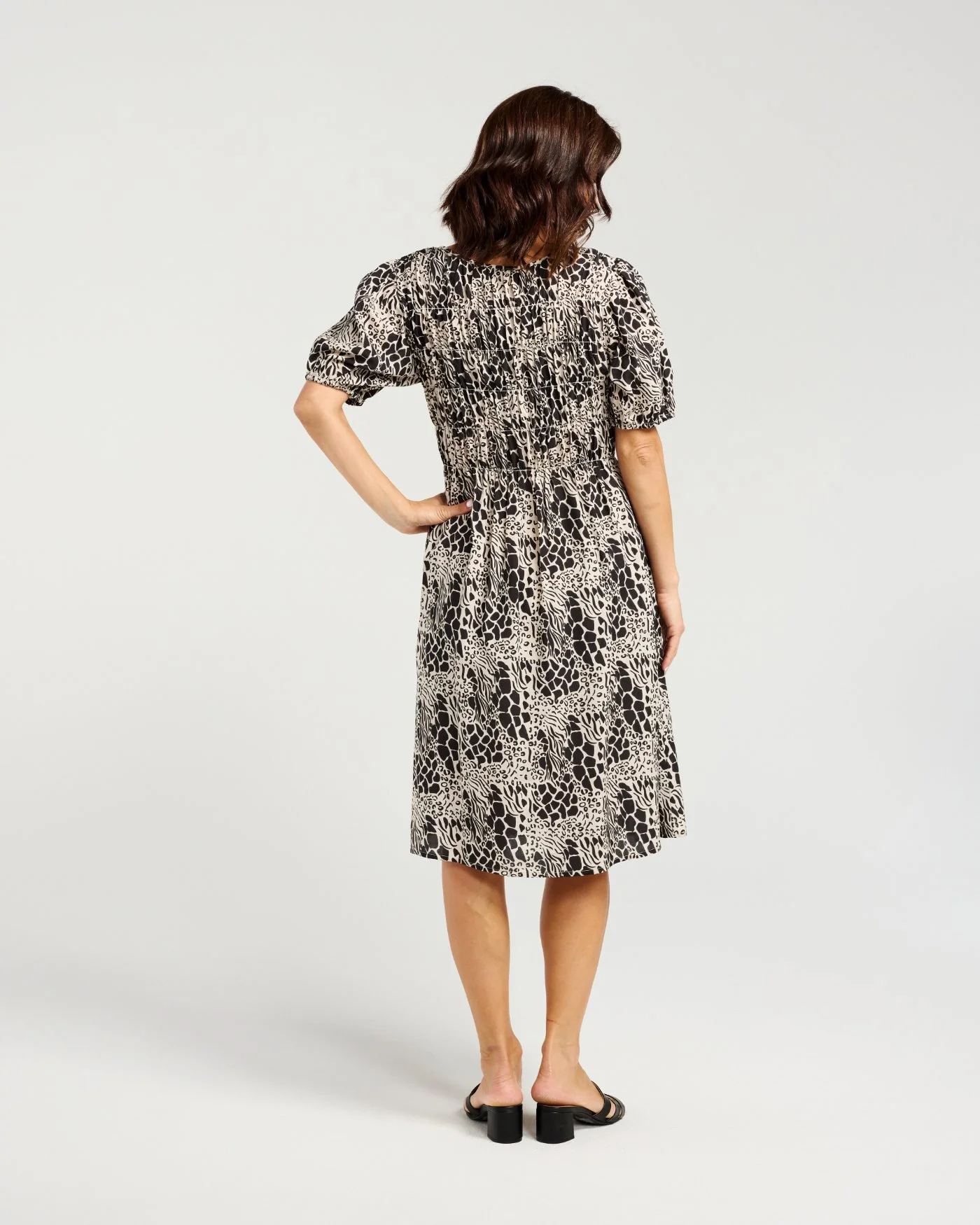 Z5043-1 Sienna Dress Animal (1).jpg
