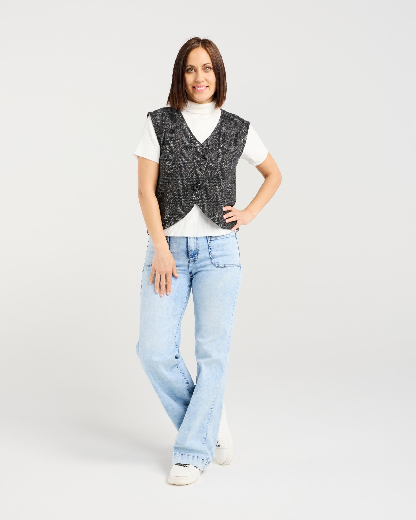Z4095-1 Verona Vest Stone Plaid white top (7).jpg