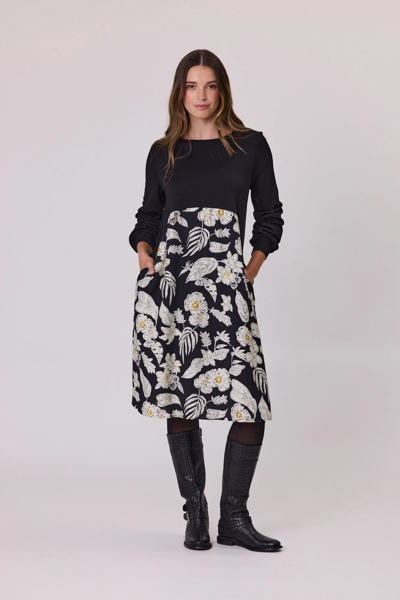 Democracy Florence Contrast Dress