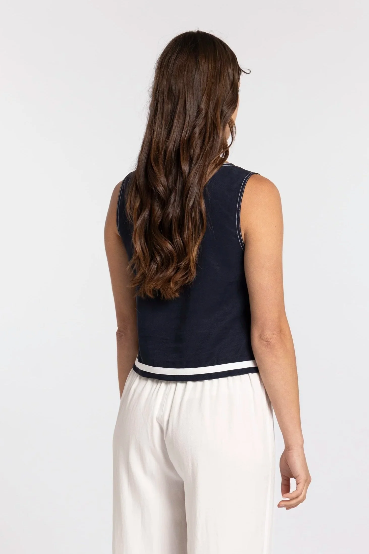 collettopnavydahliapantwhiteMM+SS262299.jpg