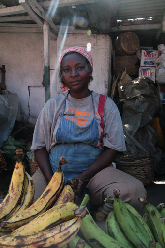 LadyMakolaPlantainweb.jpg