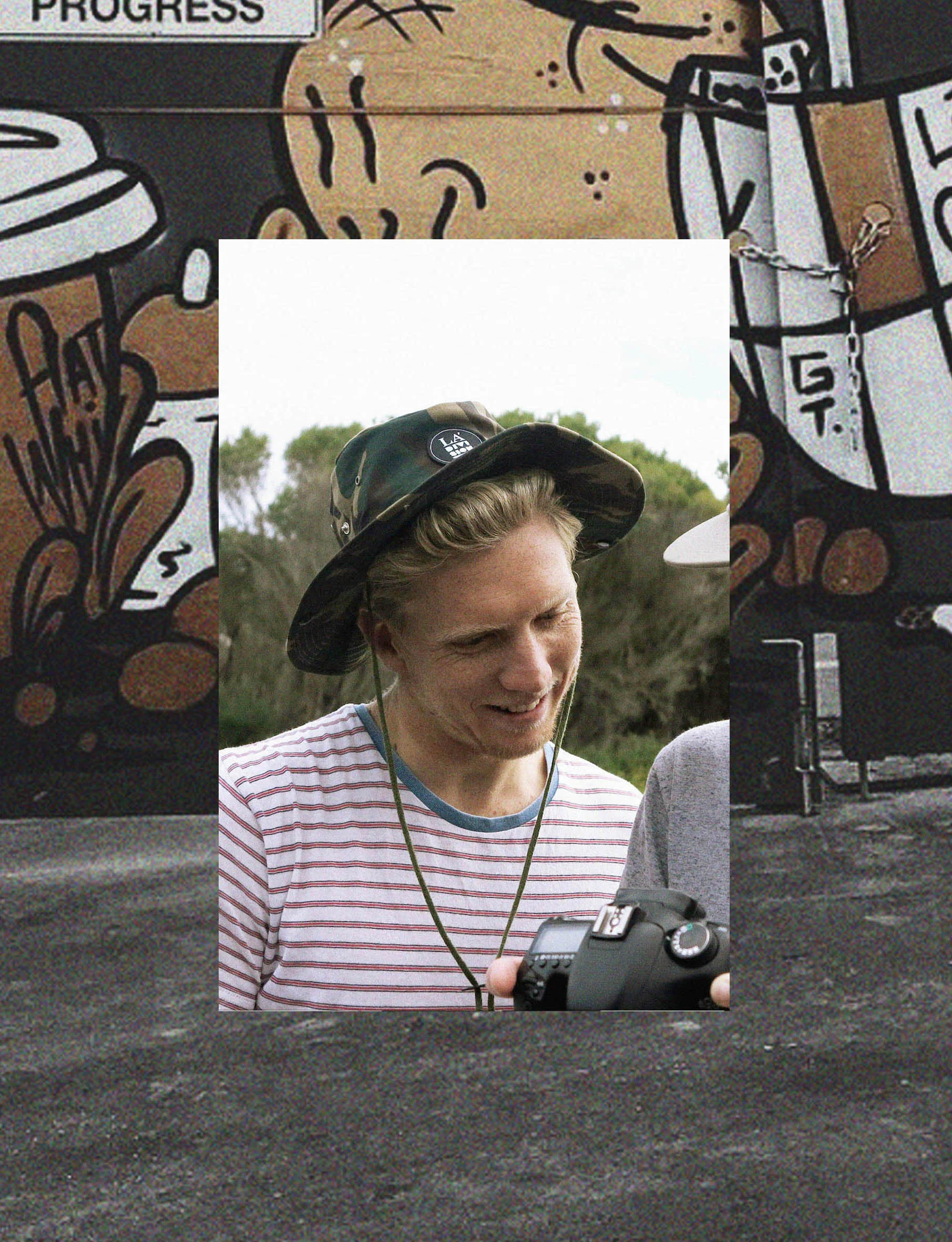 LA' Camo wide brim hat