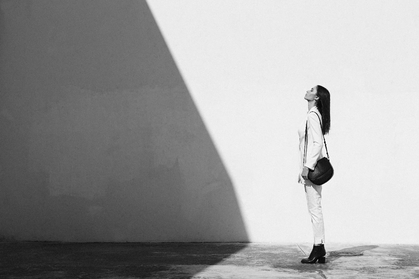 BLACK-MOON-leather-weave-shadow-acrossbody-hero.jpg