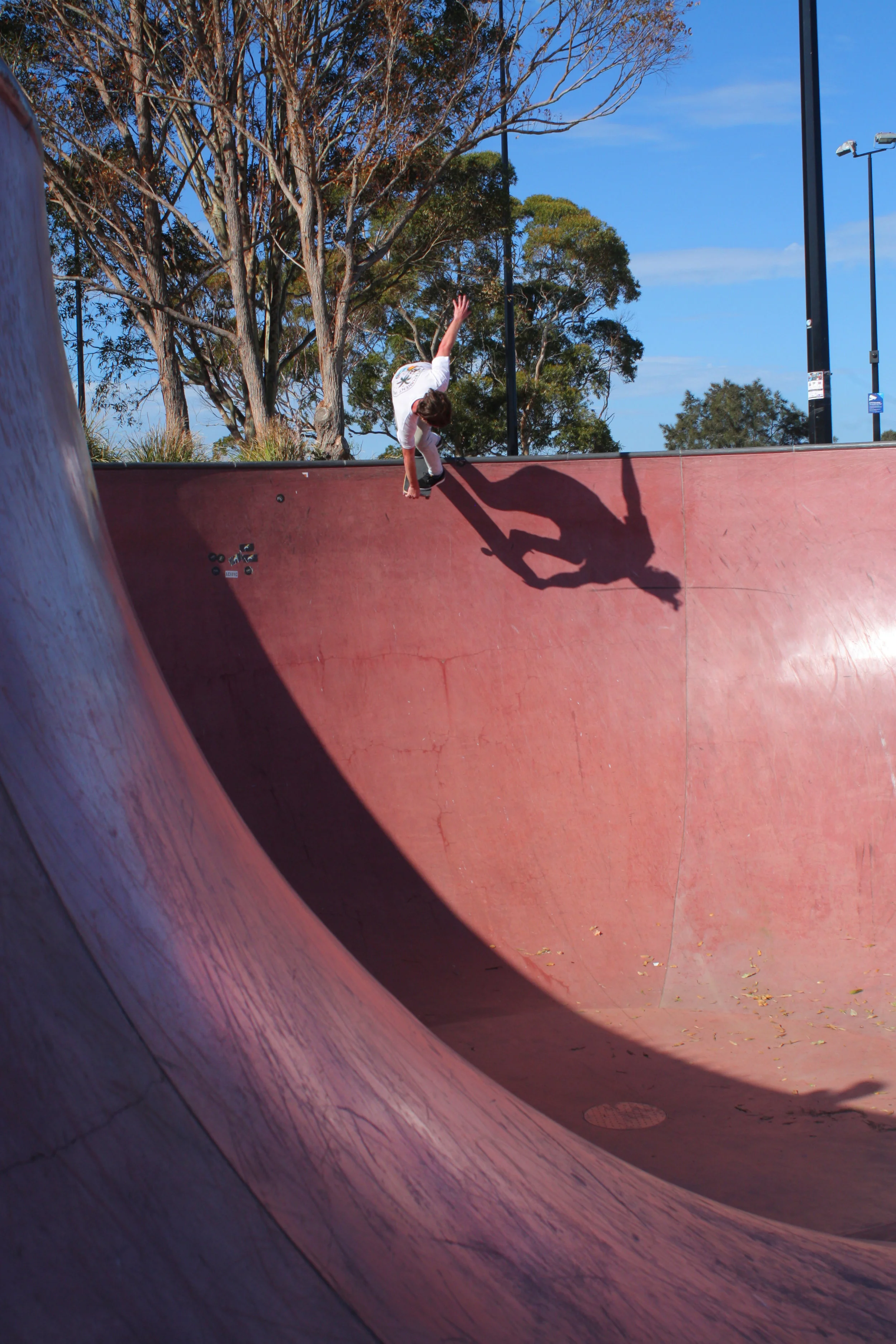  This bowl is no joke. you drop down into it like some epic north shore Waimea Bay shorey shit. Ray Macken back crail. 