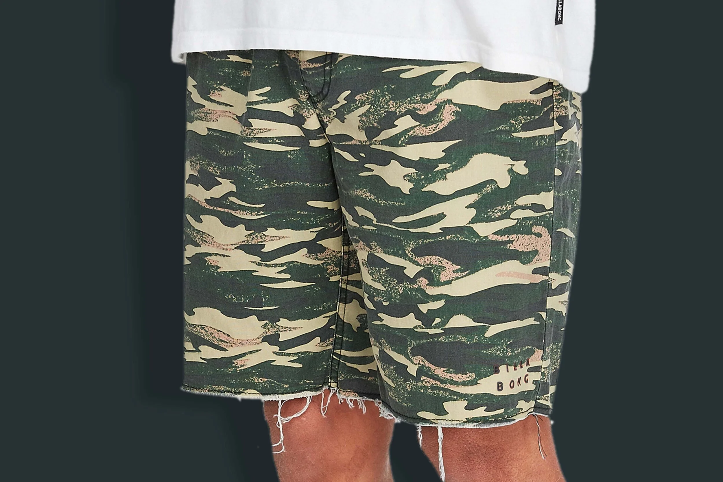 "Sundays Camo" - Elastic waist Walkshort, with pigment printed warped camo yardage &amp; raw hem styling