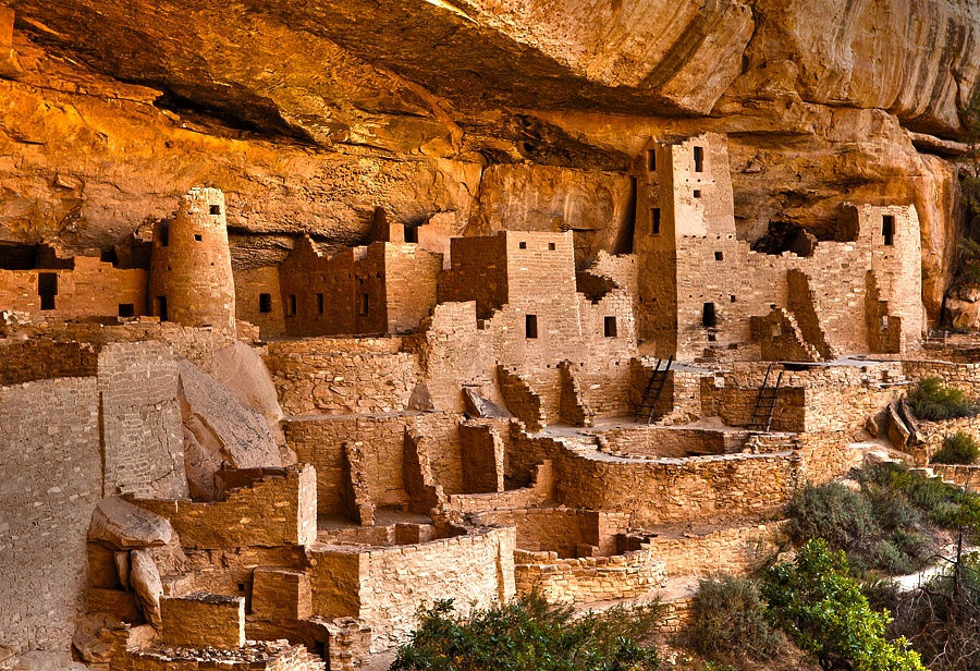 Cliff Palace made entirely of Legos. Wait, we are being told that this is an actual photo of Cliff Palace. The Lego version is available on Ebay for $39.95. A Lego tree set is also available for an additional $29.95. 