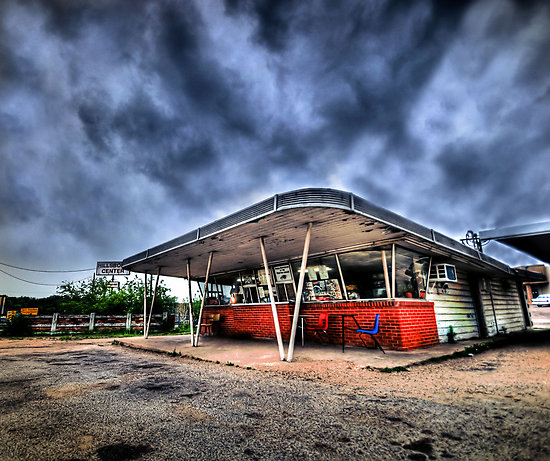 William's Drive In, Hillsboro, Texas. I was told this photo was taken just before the death-eaters came to town looking for Harry Potter. Not finding Harry, they decided to stay and have a burger before flying off to Dallas.