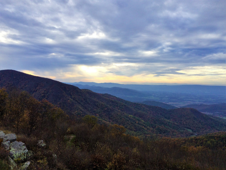 EARTH AND SKY – WITH APOLOGIES TO BOB DYLAN – TANGLED UP IN BLUE.