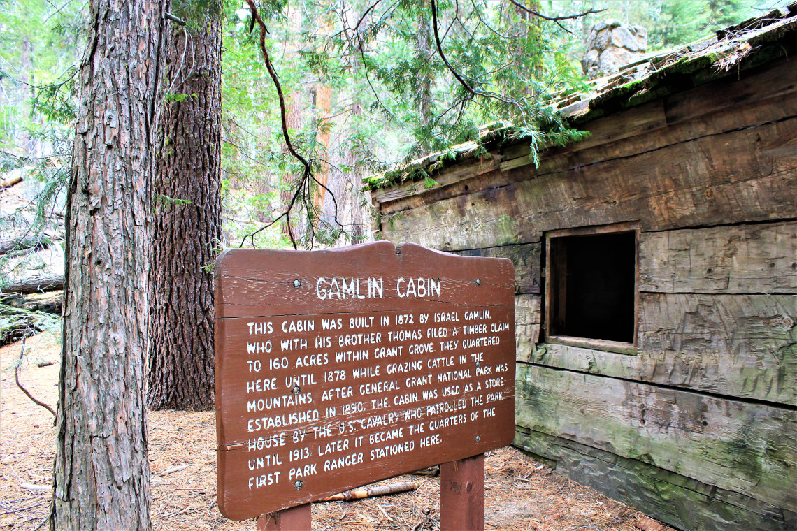 Another vivid example of people finding the greatest nooks of wilderness and making a home.