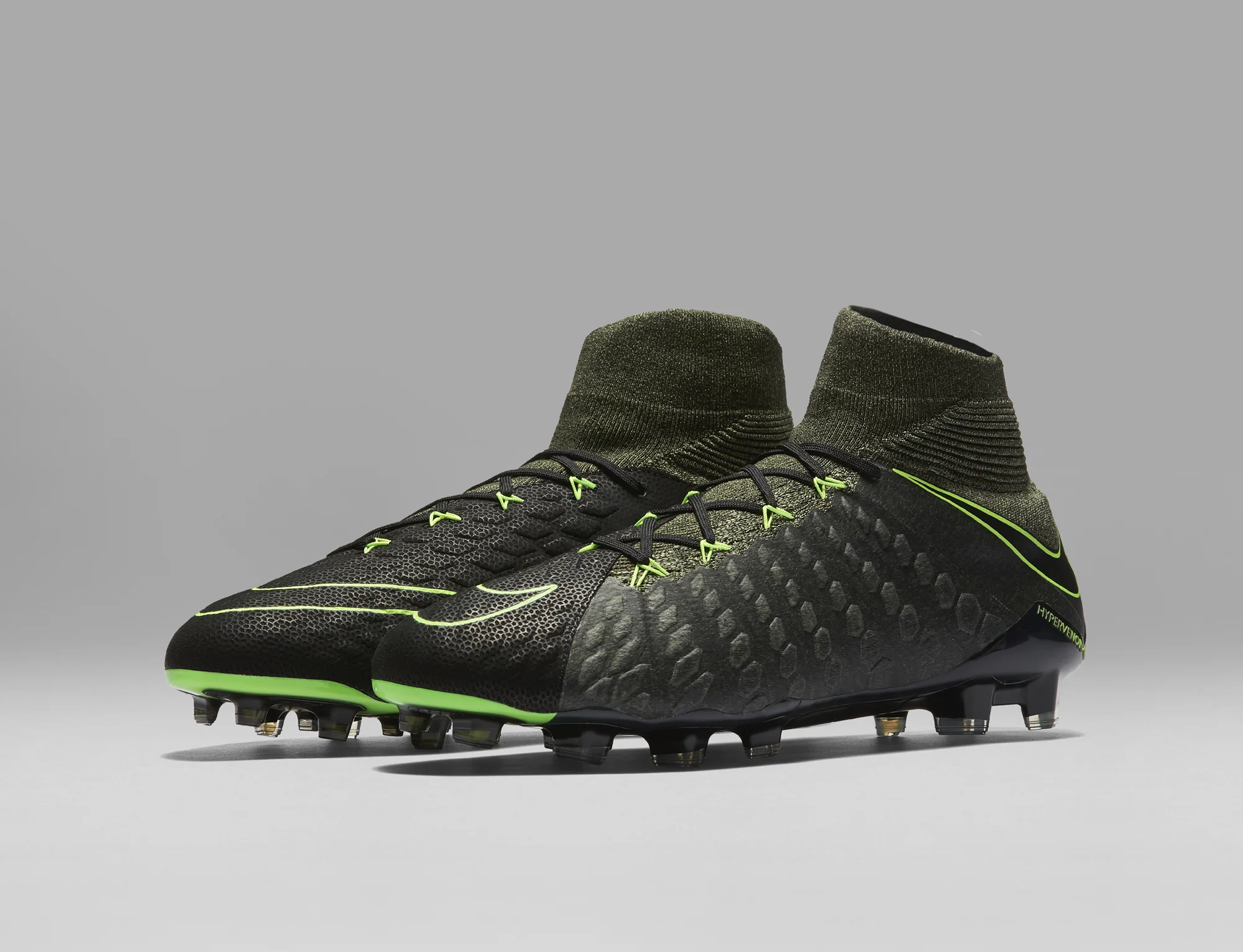 SP17_GFB_Tech_Craft_852552-033_Hypervenom_Phantom_DF_5_8_66128.jpg