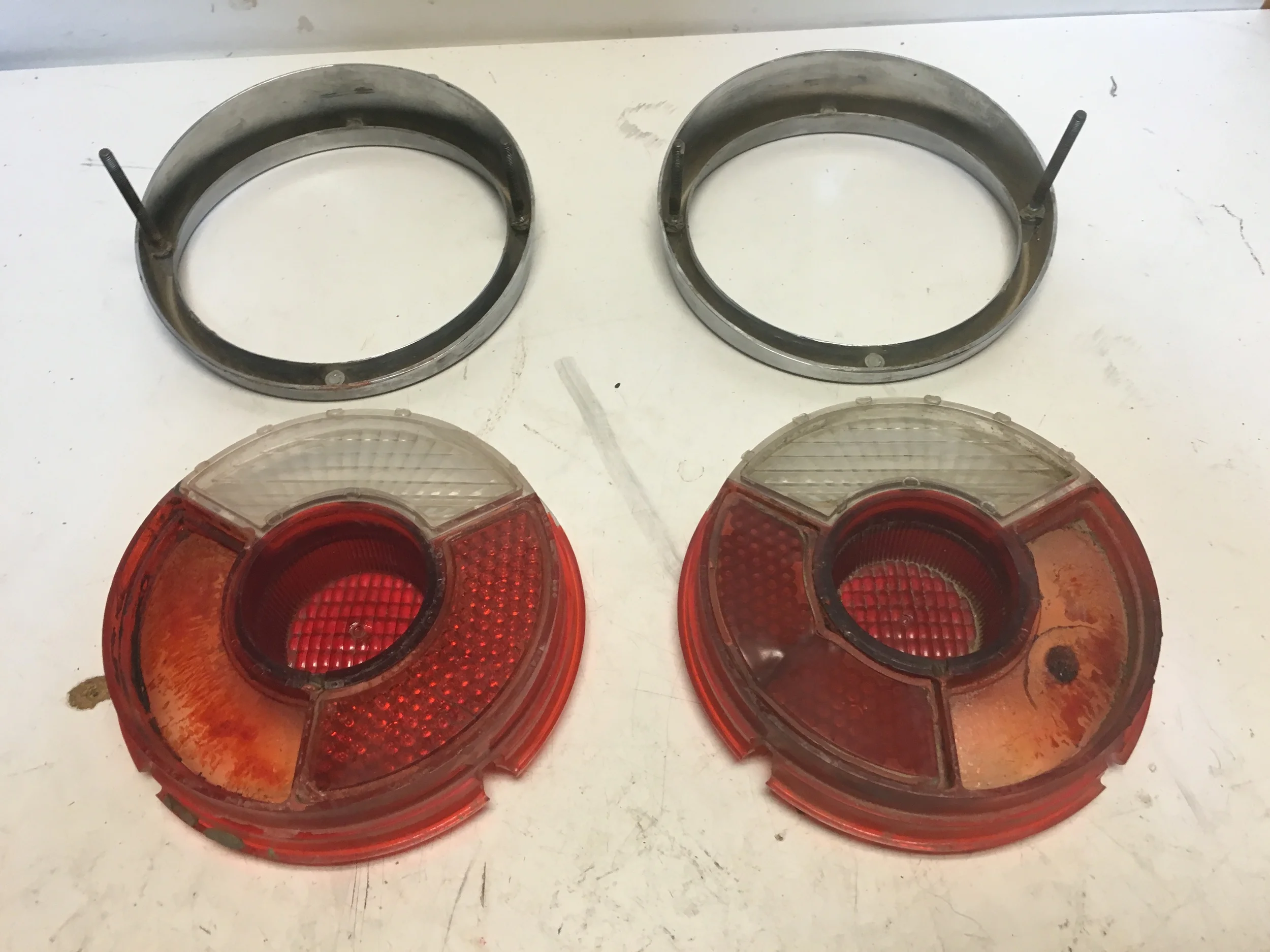 Red-Center Tails 2.JPG