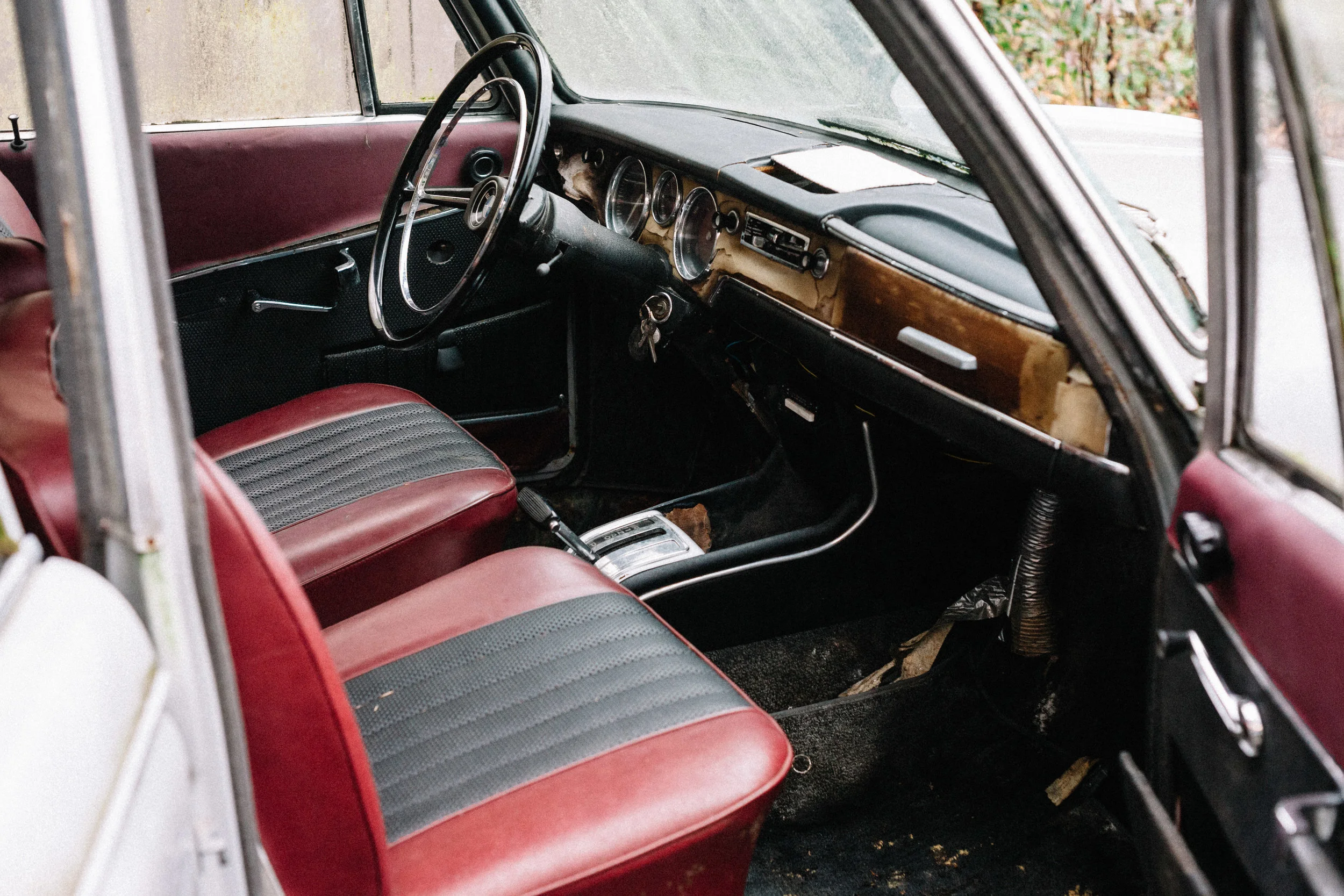 Bristol2000BarnFind_13.jpg