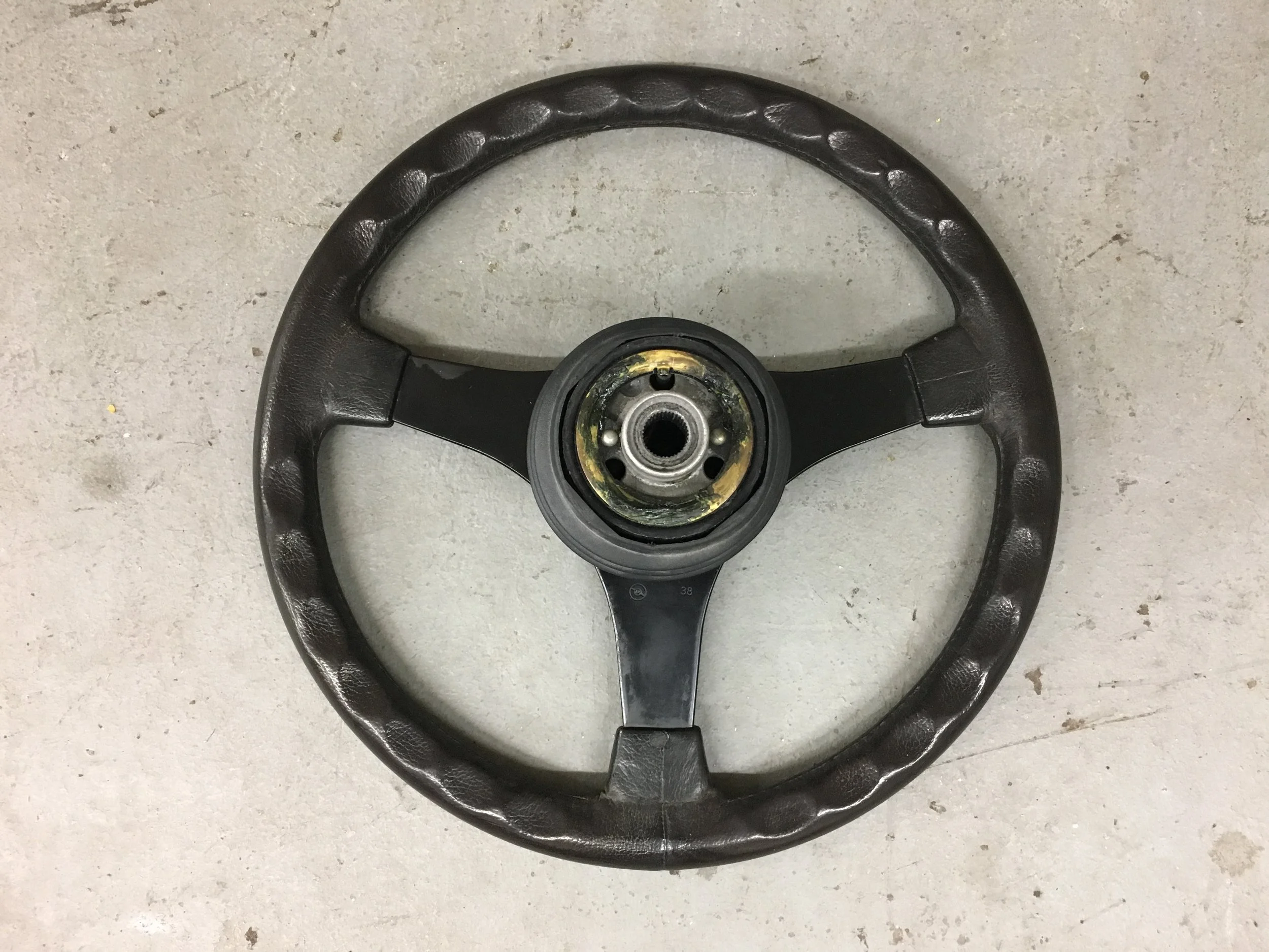 E21 Turbo Sport Wheel rear 2.JPG