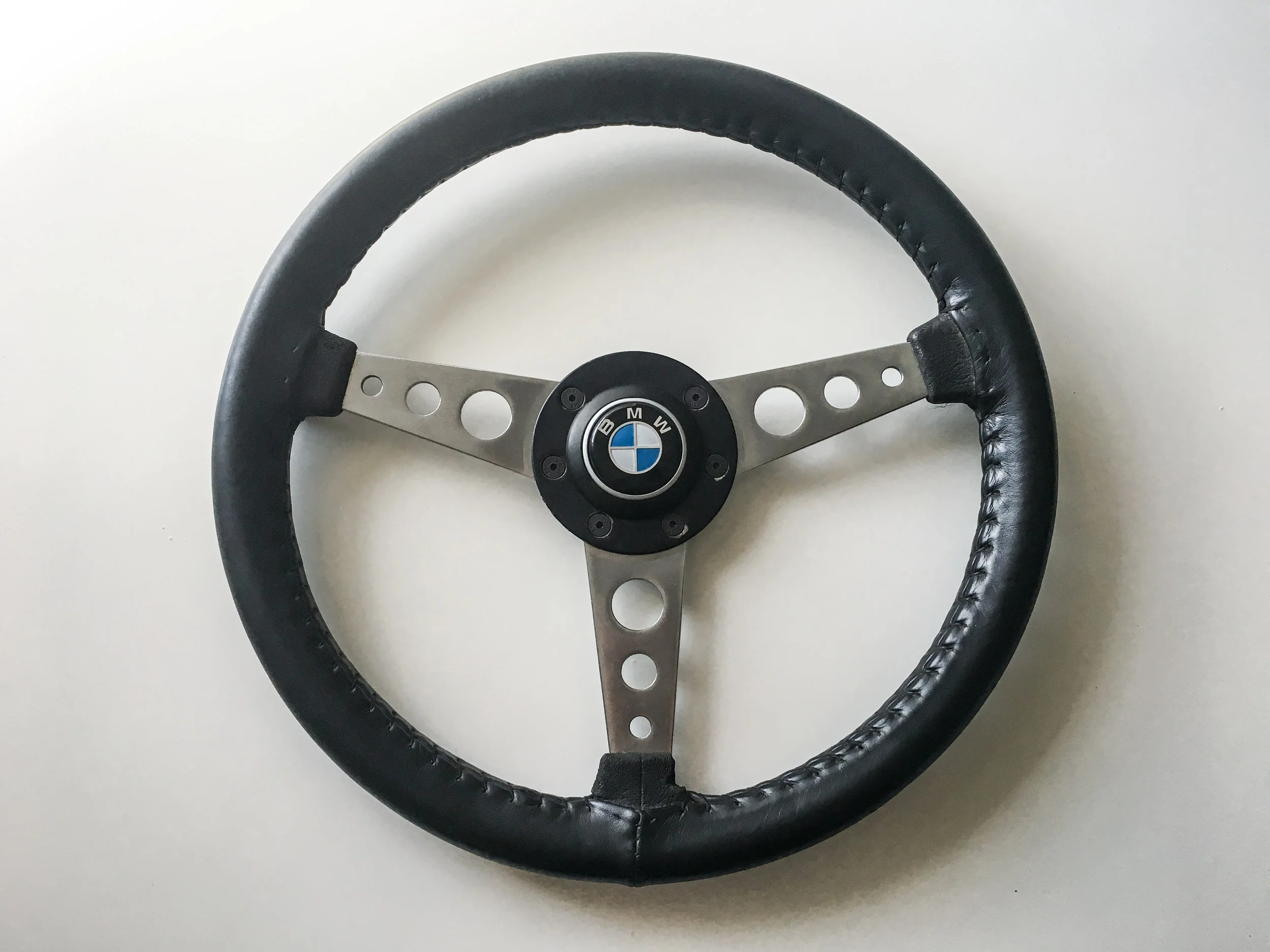 Petri BMW Sport leather steering wheel and hub (350mm)