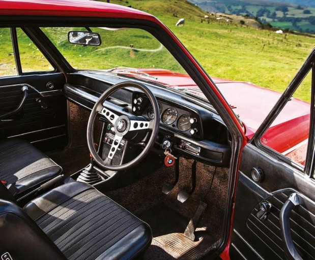 2000 Touring Petri.jpg