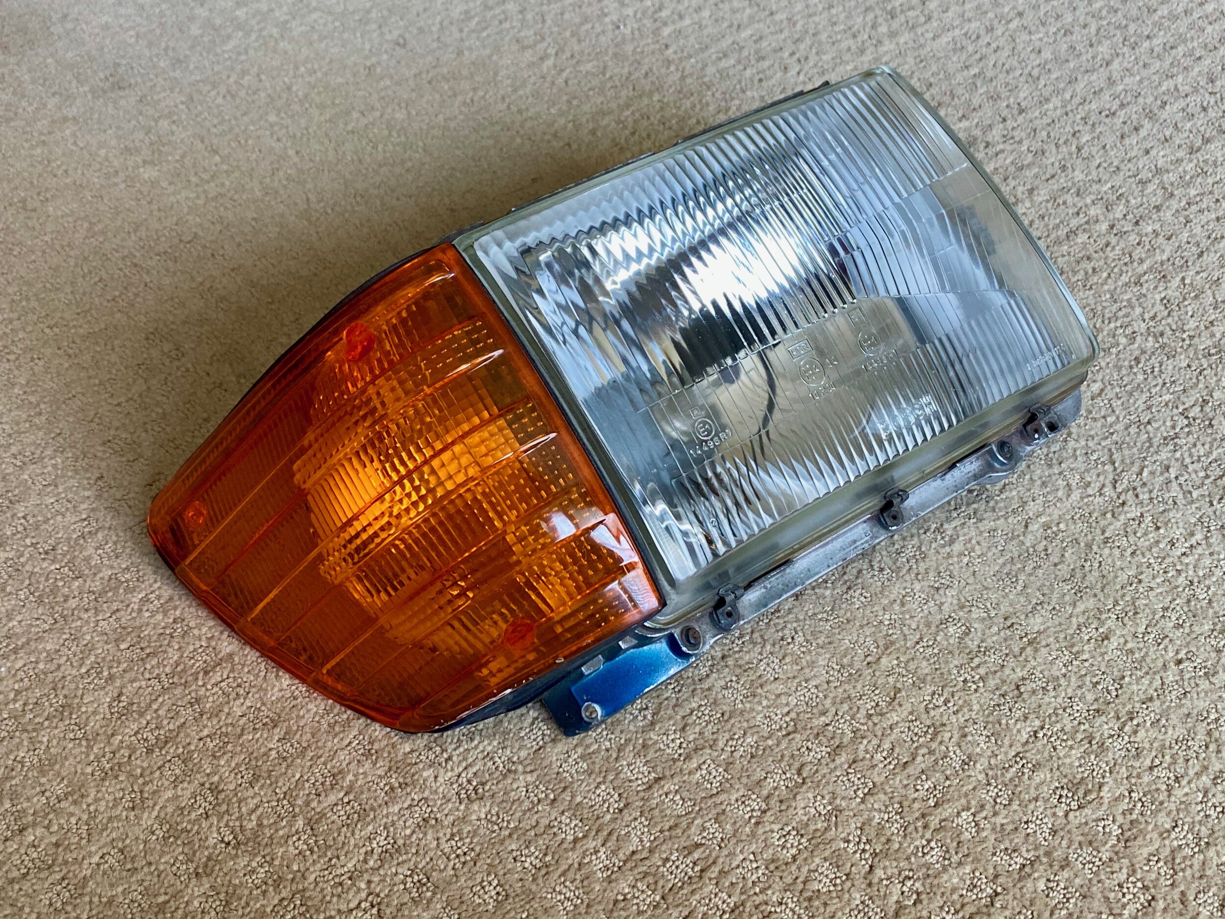 Mercedes R107/C107 Bosch Euro Headlight - passenger side