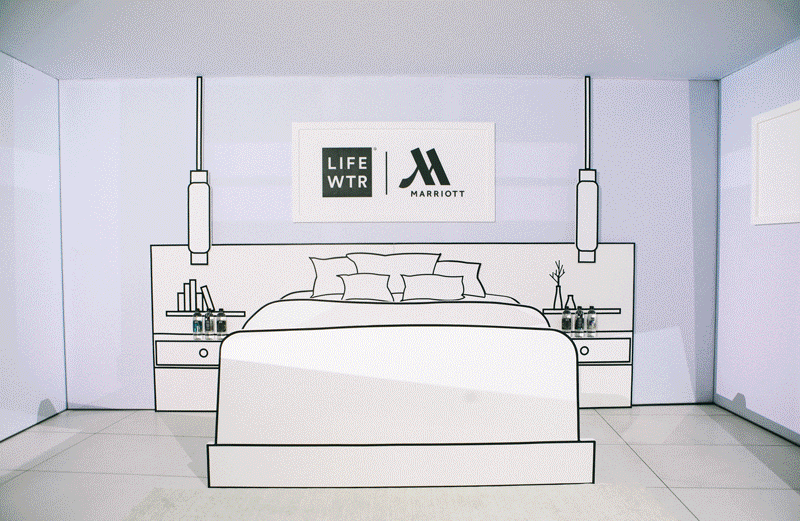 18Marriott02.gif