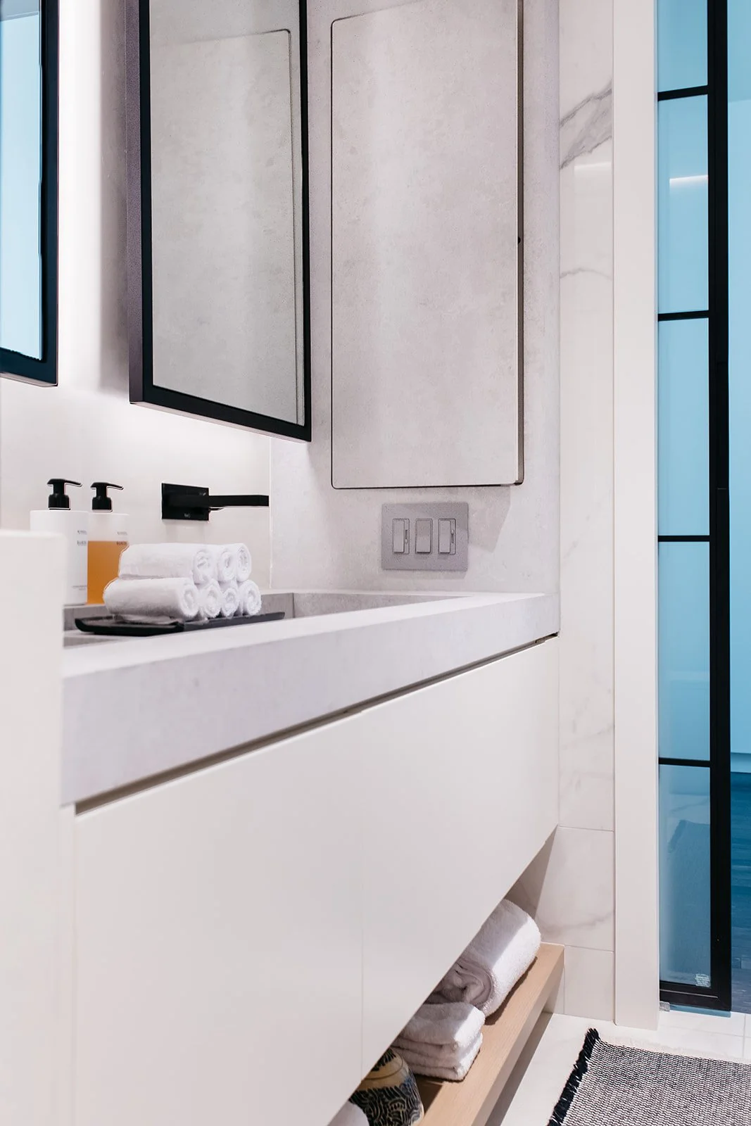 LR- Veronica Ng- Tiptop Bathroom- Aug 2021-11.jpg