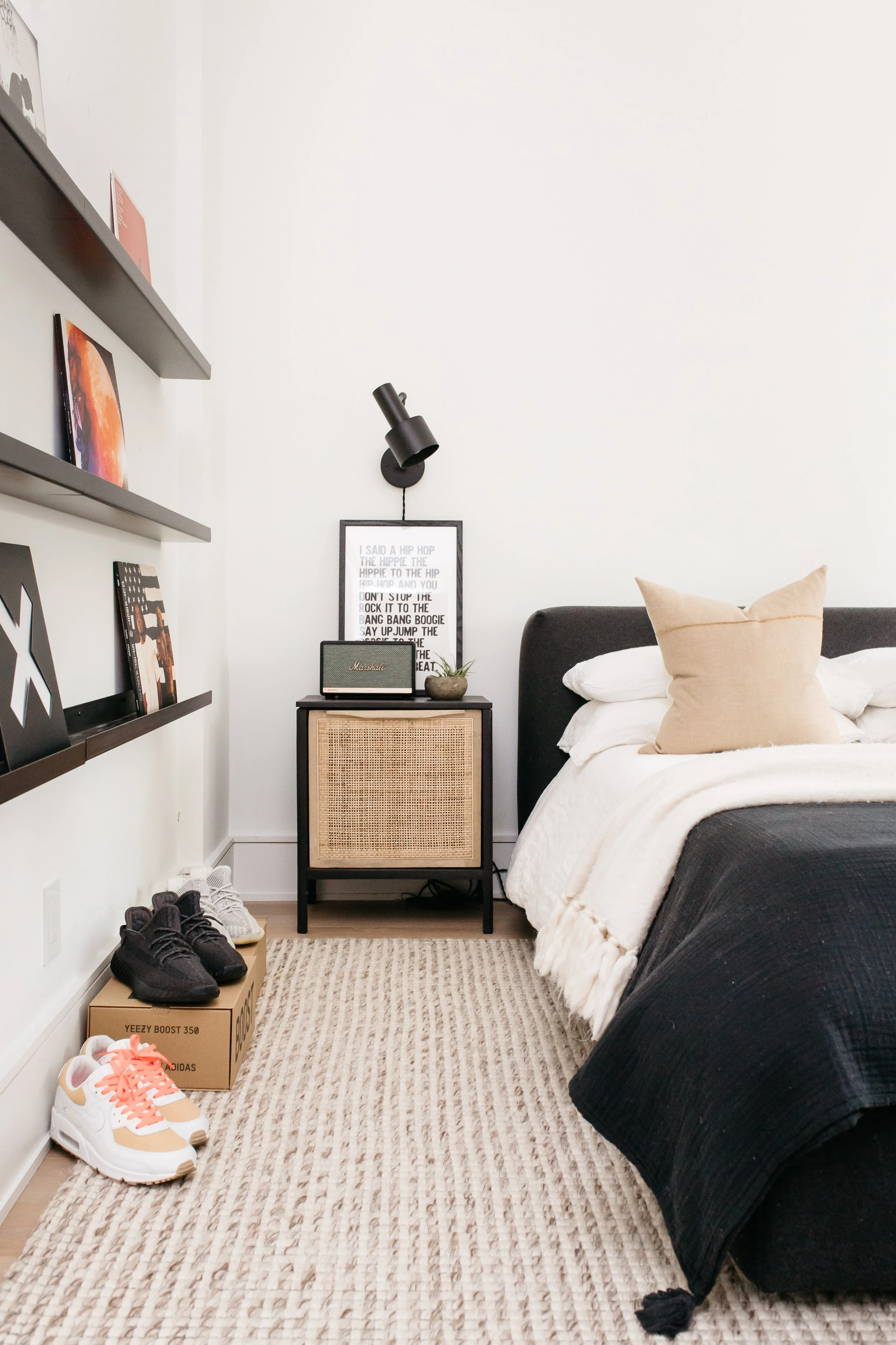 LR- Veronica Ng- Annex Bedroom- July 2021-6.jpg