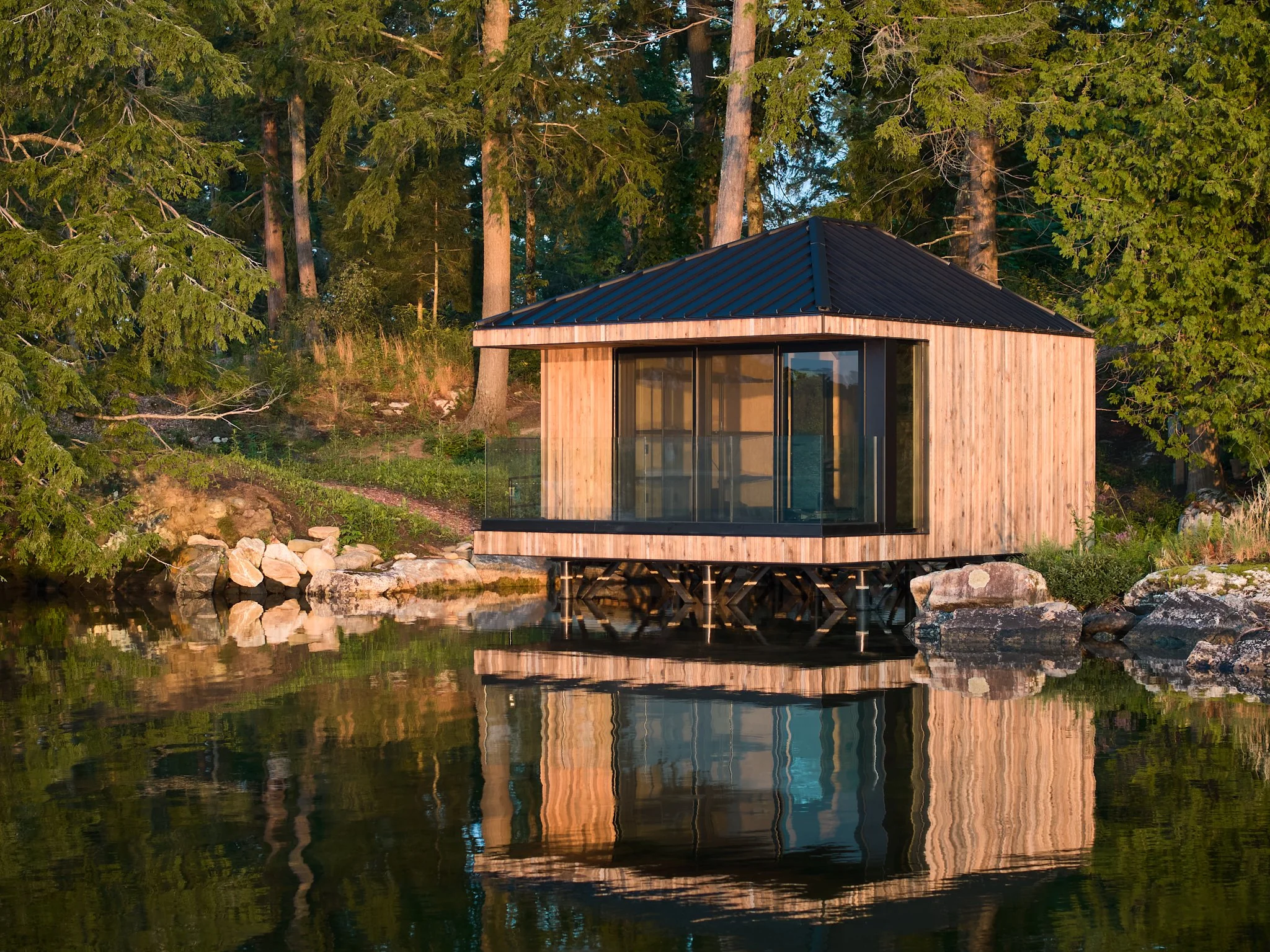 1173-PB Studio Armstrong Island.jpg
