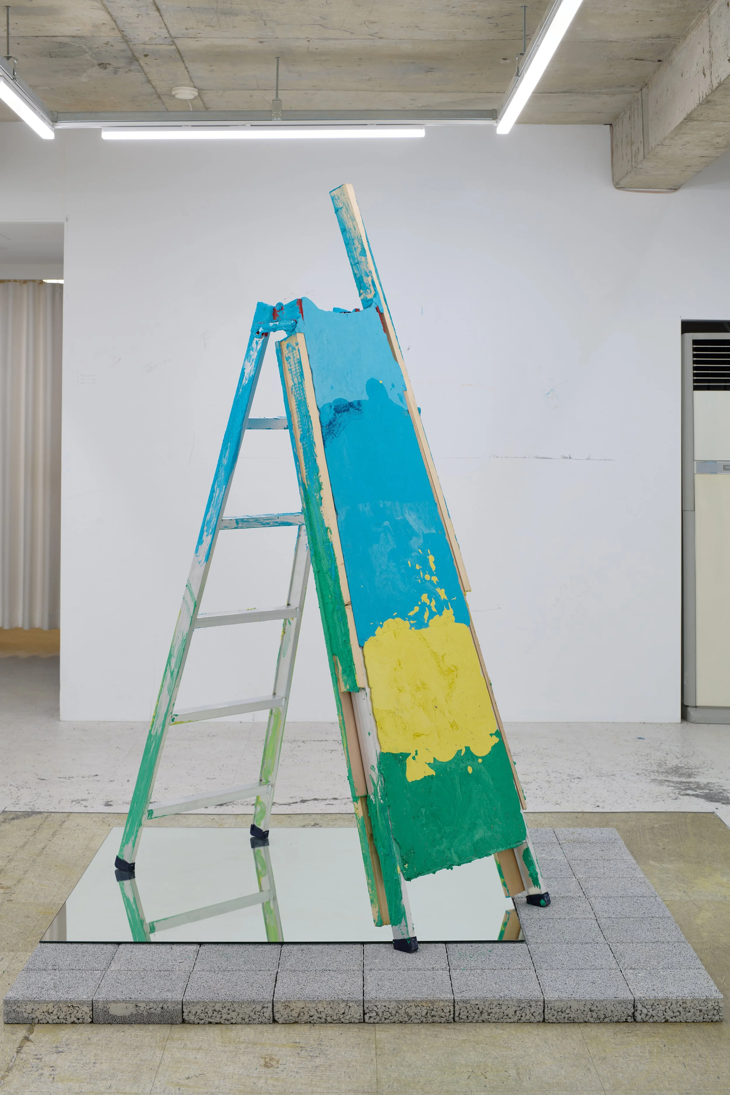MIKE NESBIT EXHIBITION 2026 00064 copy 2.jpg