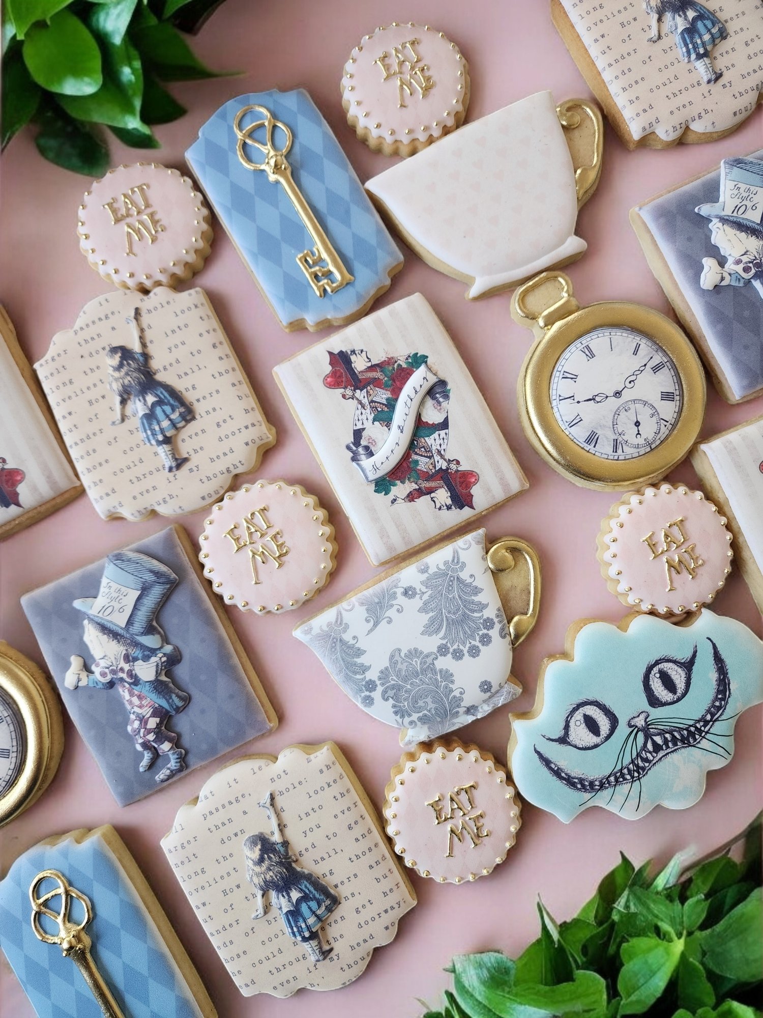 Alice in Wonderland Cookies