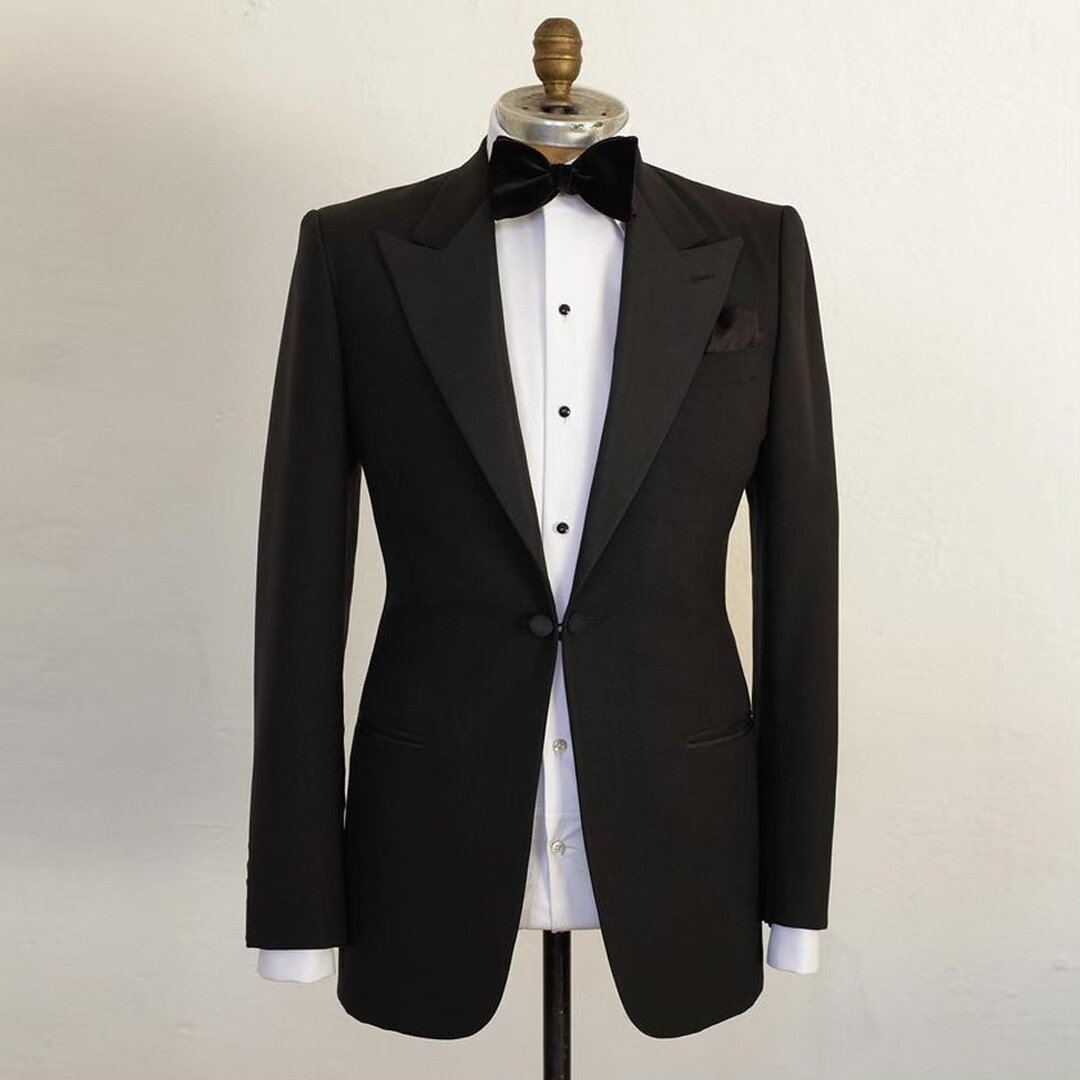 Bespoke Evening Wear - Reeves - Modern English Tailor in New York