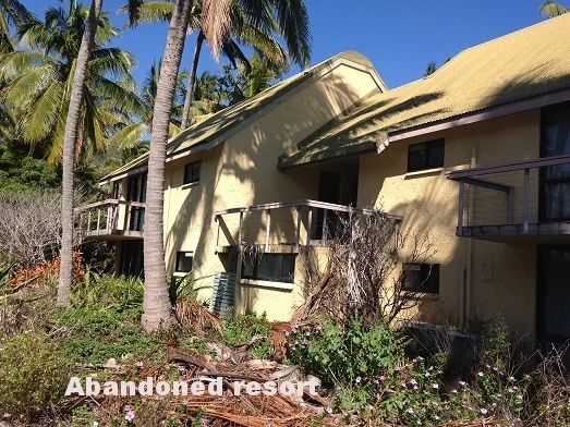 abandonned buildings.JPG
