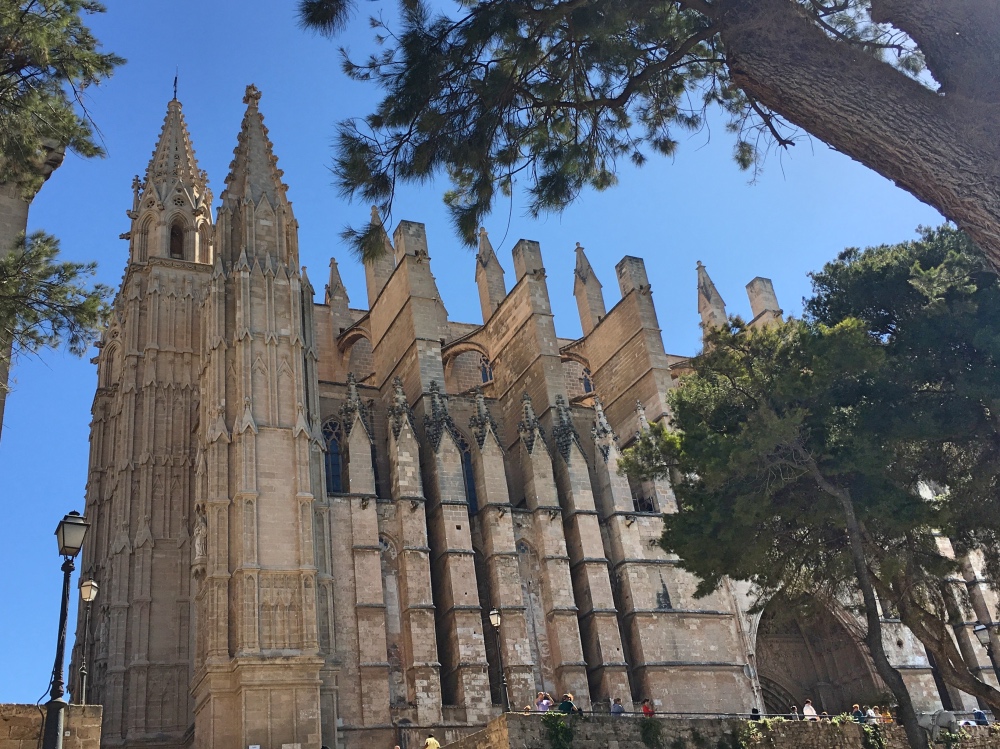 Palma cathedral 2.jpg