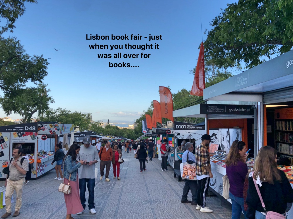 book fair2.jpg